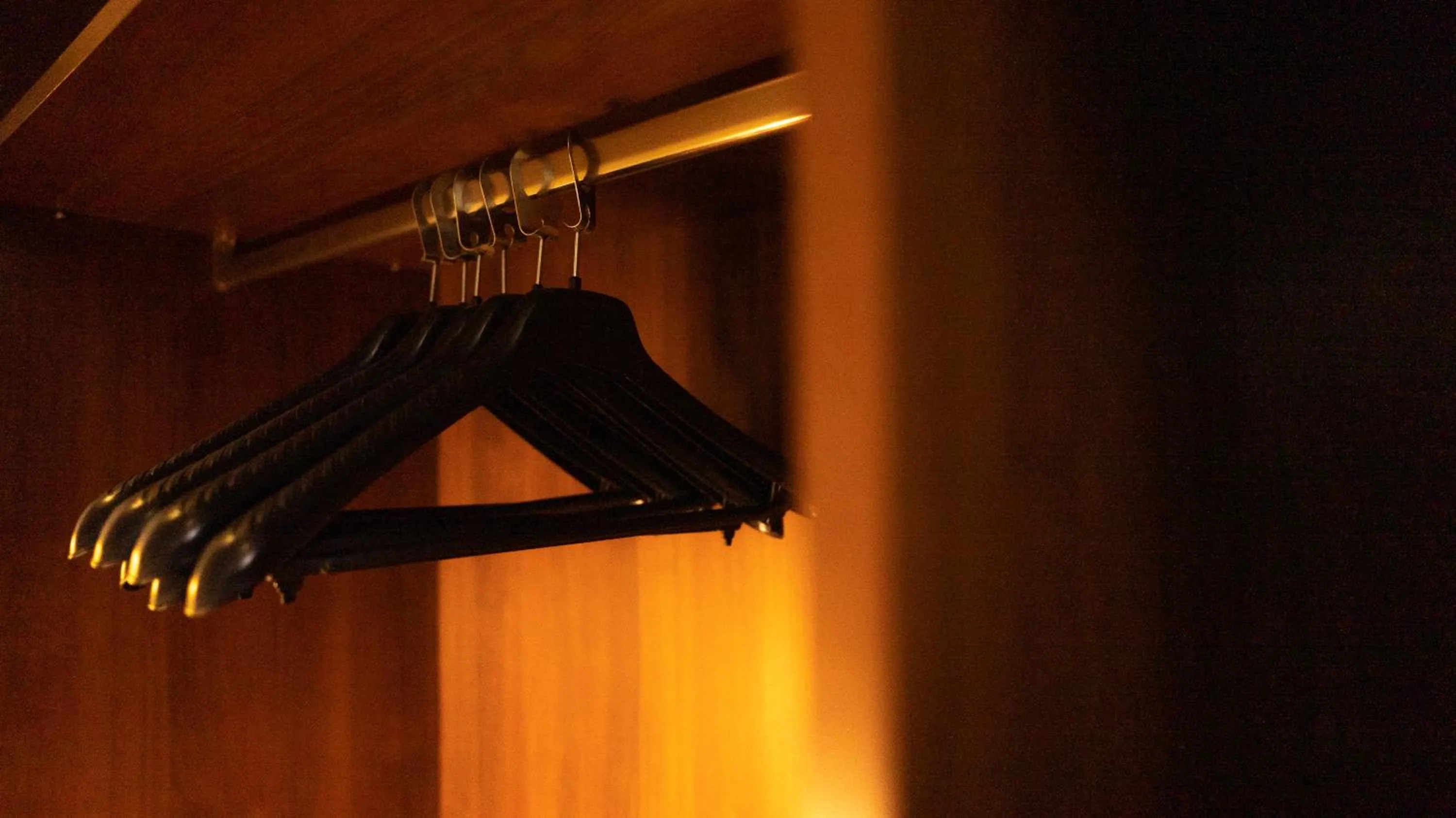 Decorative detail in Howard Johnson by Wyndham Córdoba La Cañada