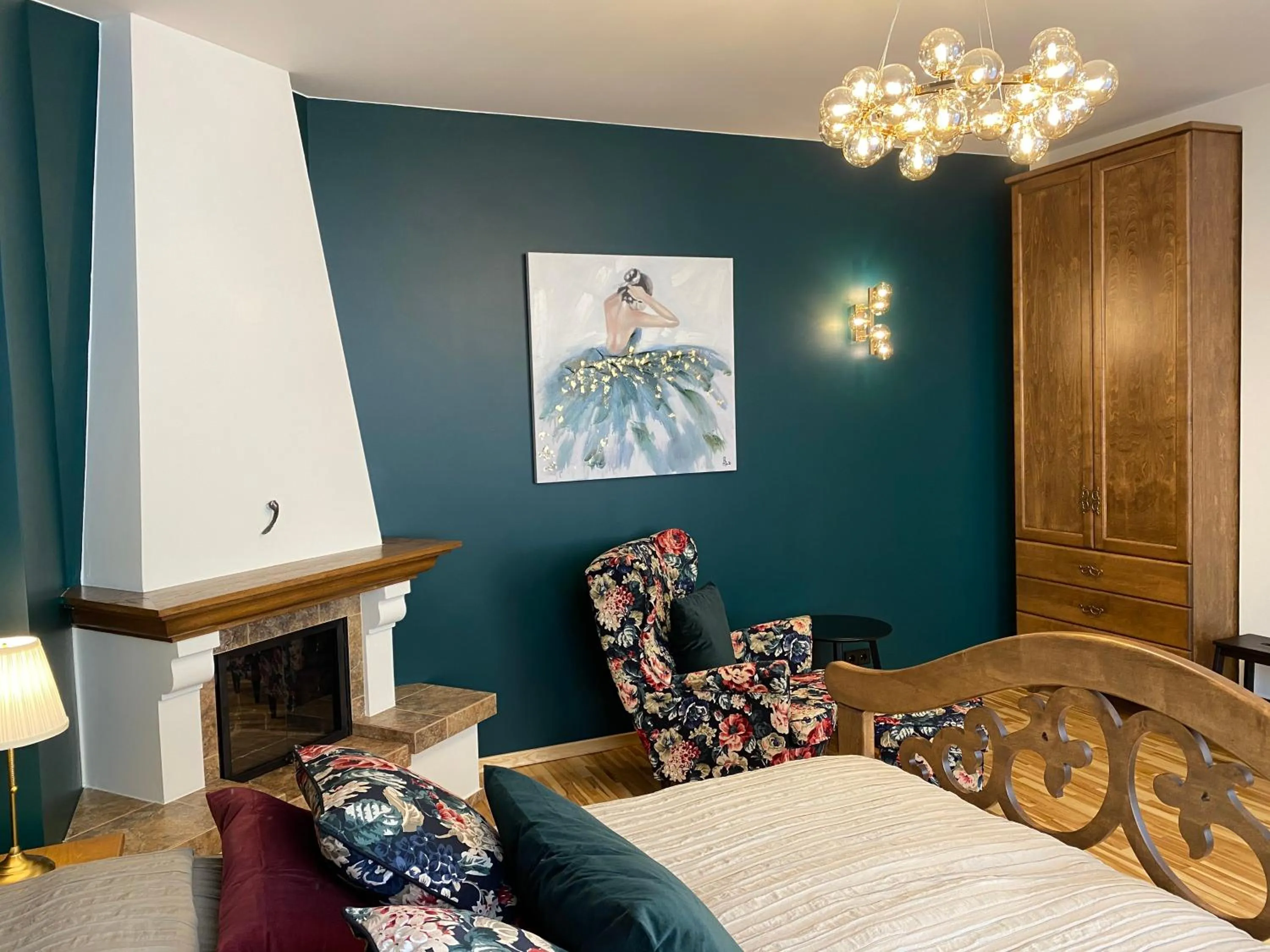 Bedroom, Bed in Bernardinu B&B House