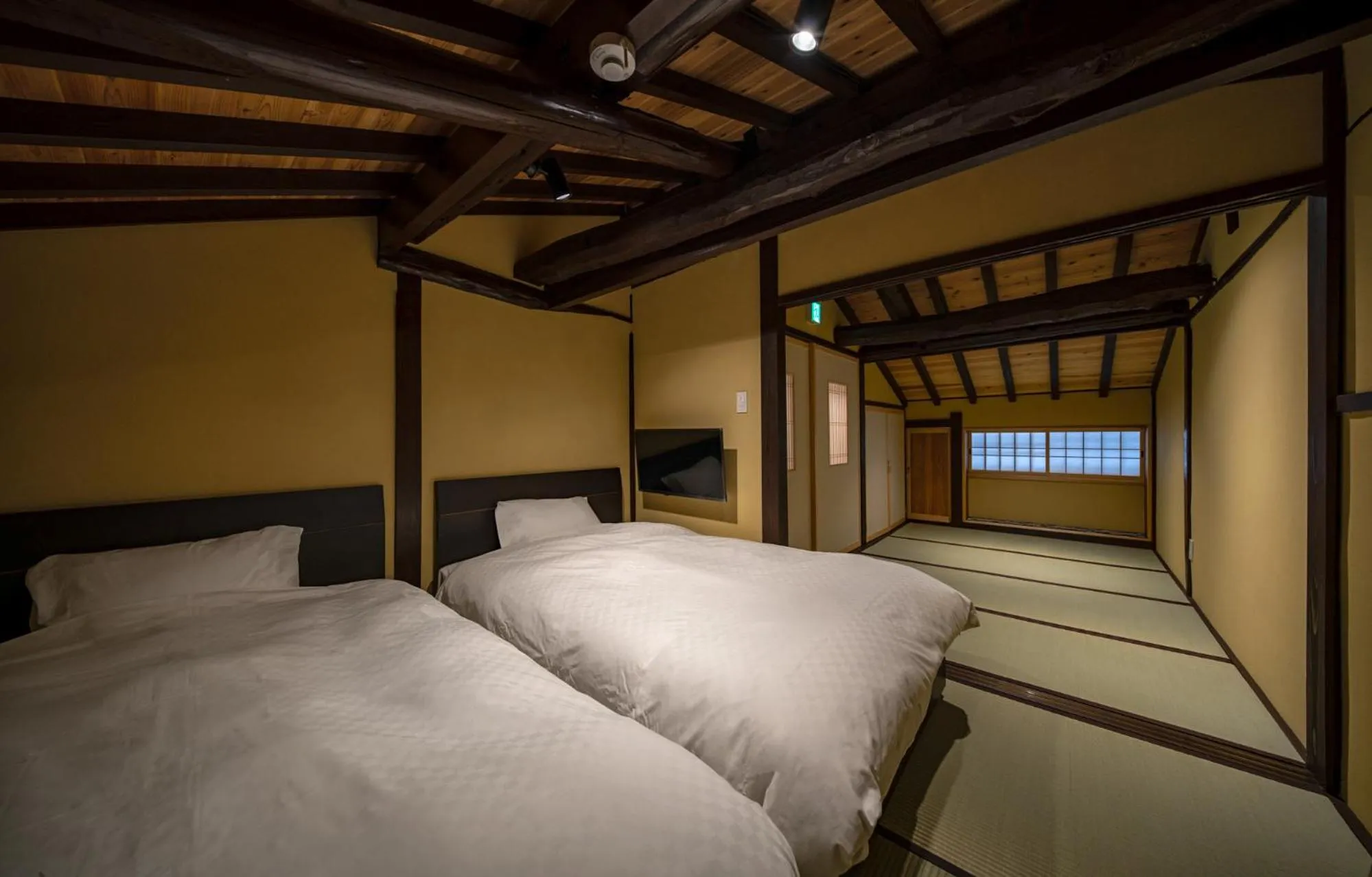 Bed in Obama Machiya Stay