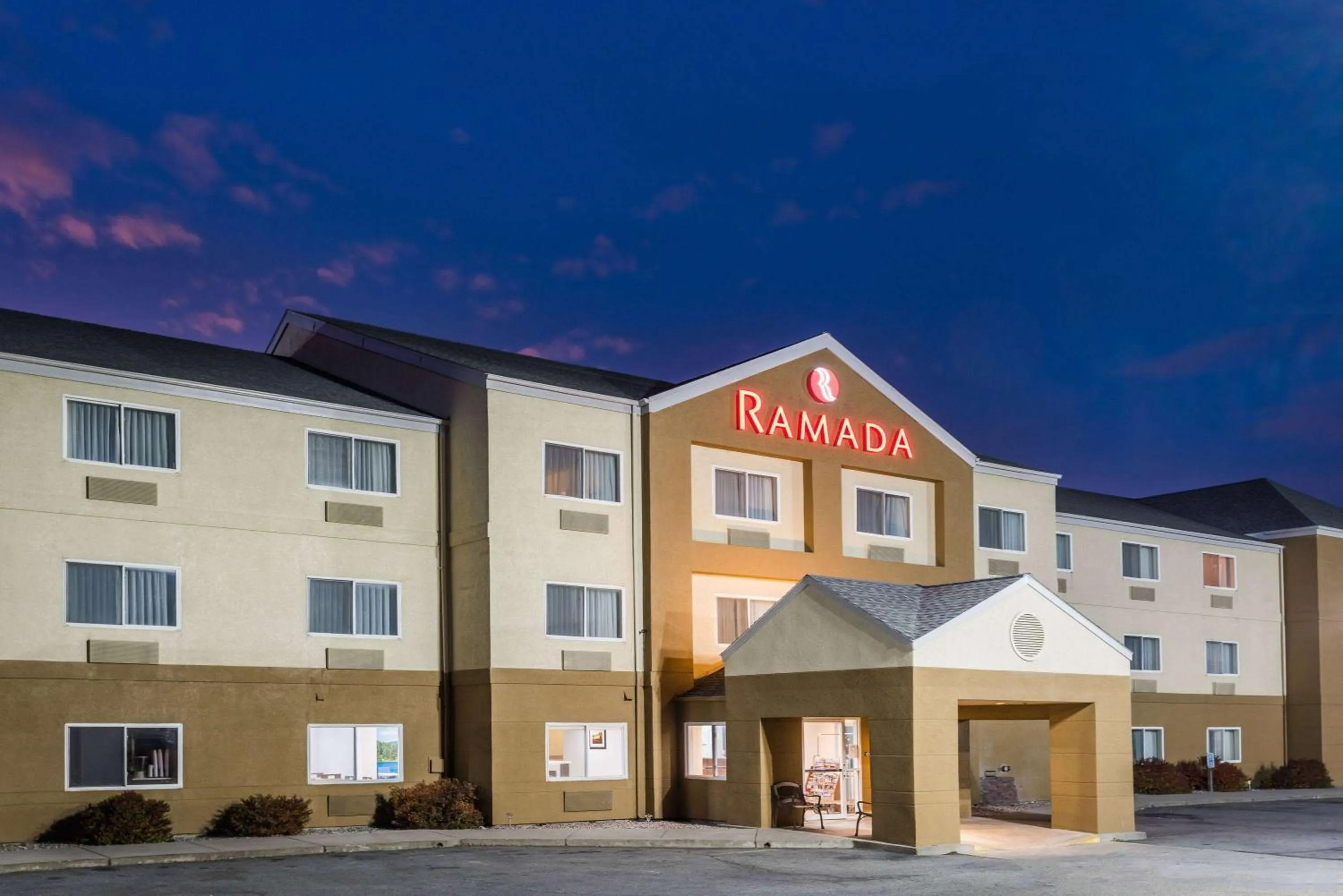Property building in Ramada by Wyndham Coeur d'Alene