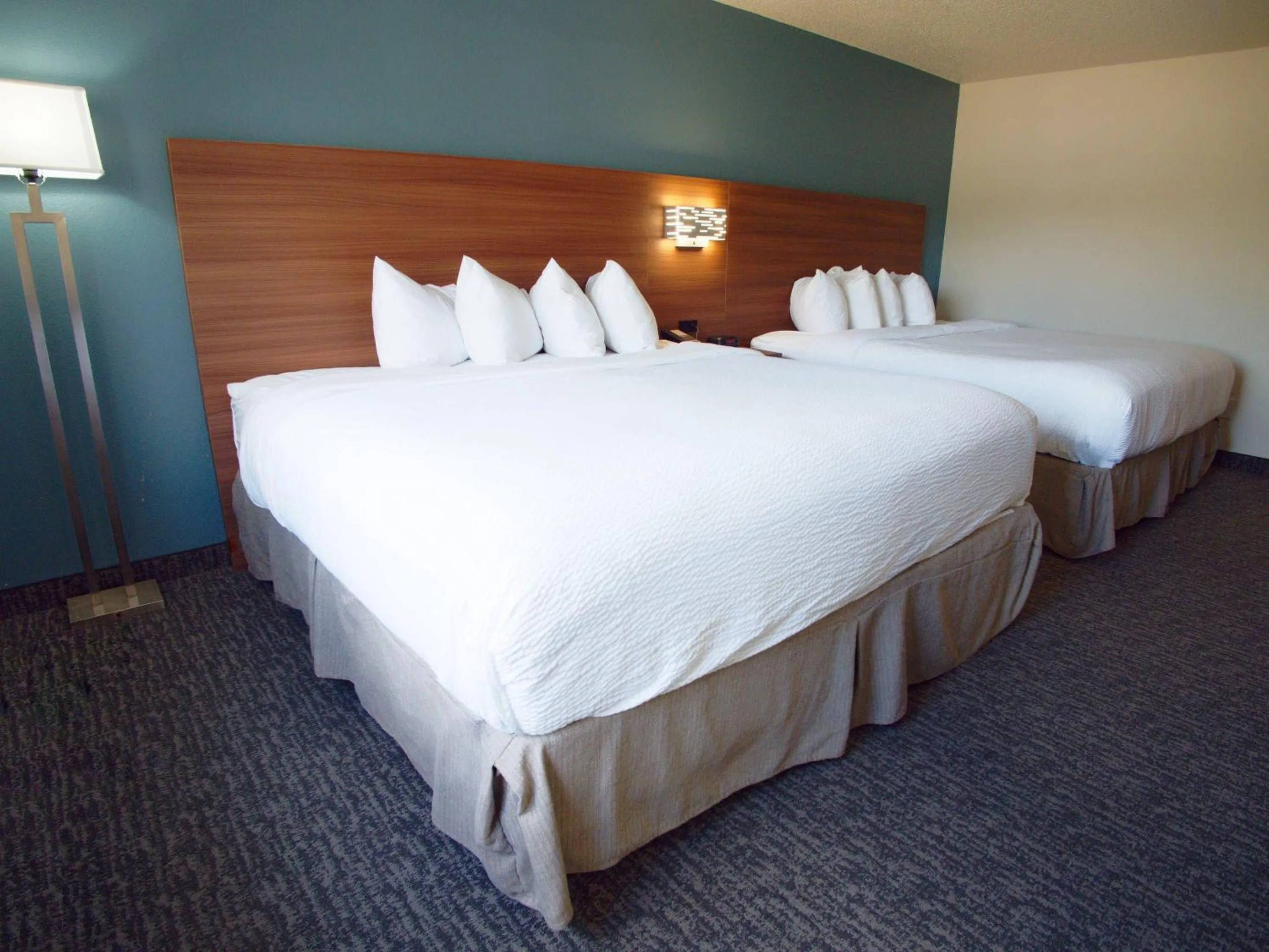 Bedroom, Bed in Country Inn & Suites by Radisson, Coeur d'Alene