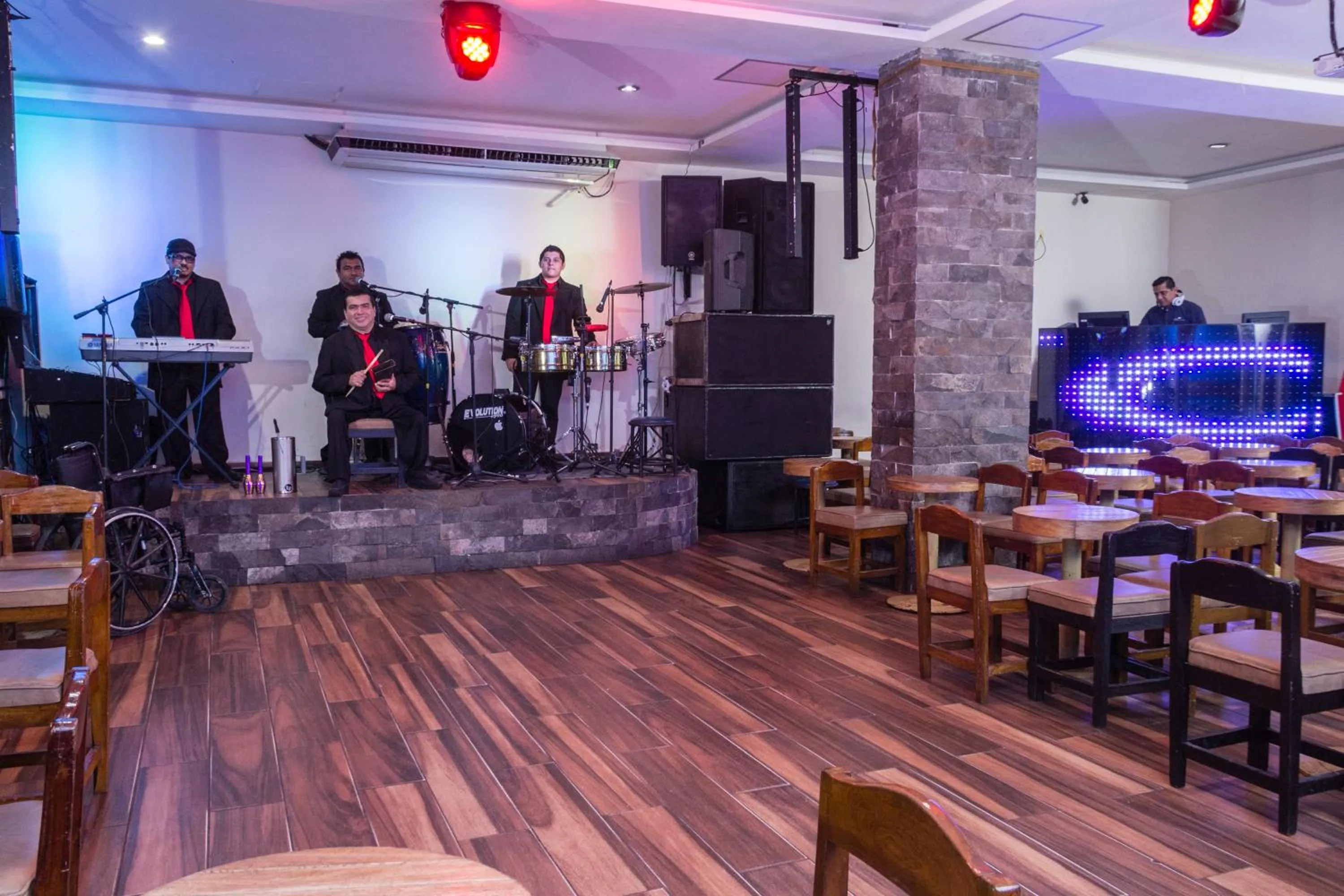 Lounge or bar in Hotel Miraflores Villahermosa