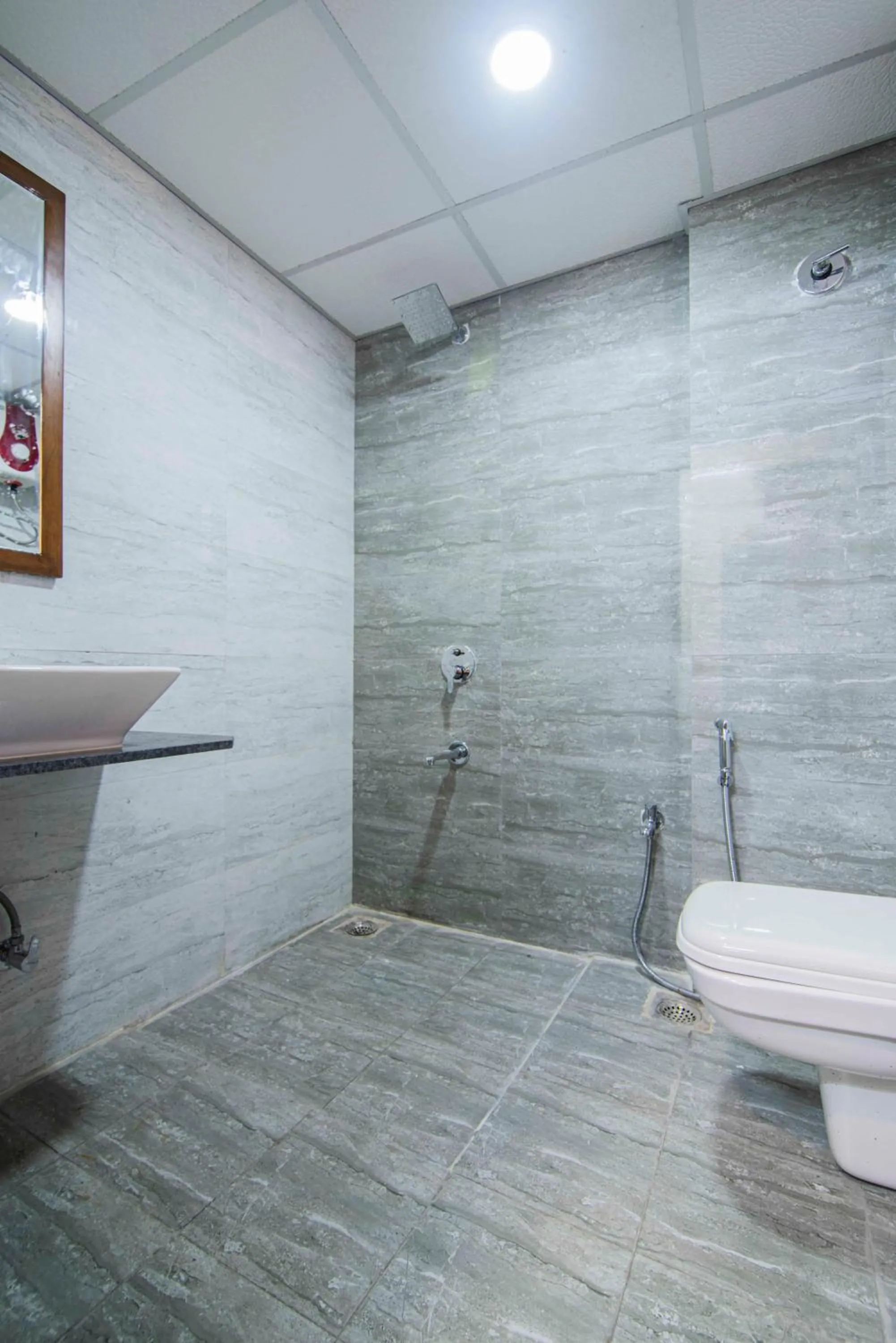 Bathroom in Hotel City Inn