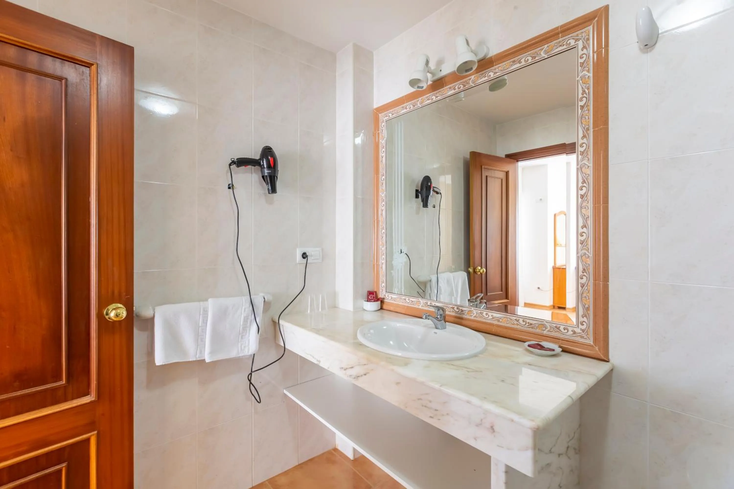 Bathroom in Hotel Nautilus