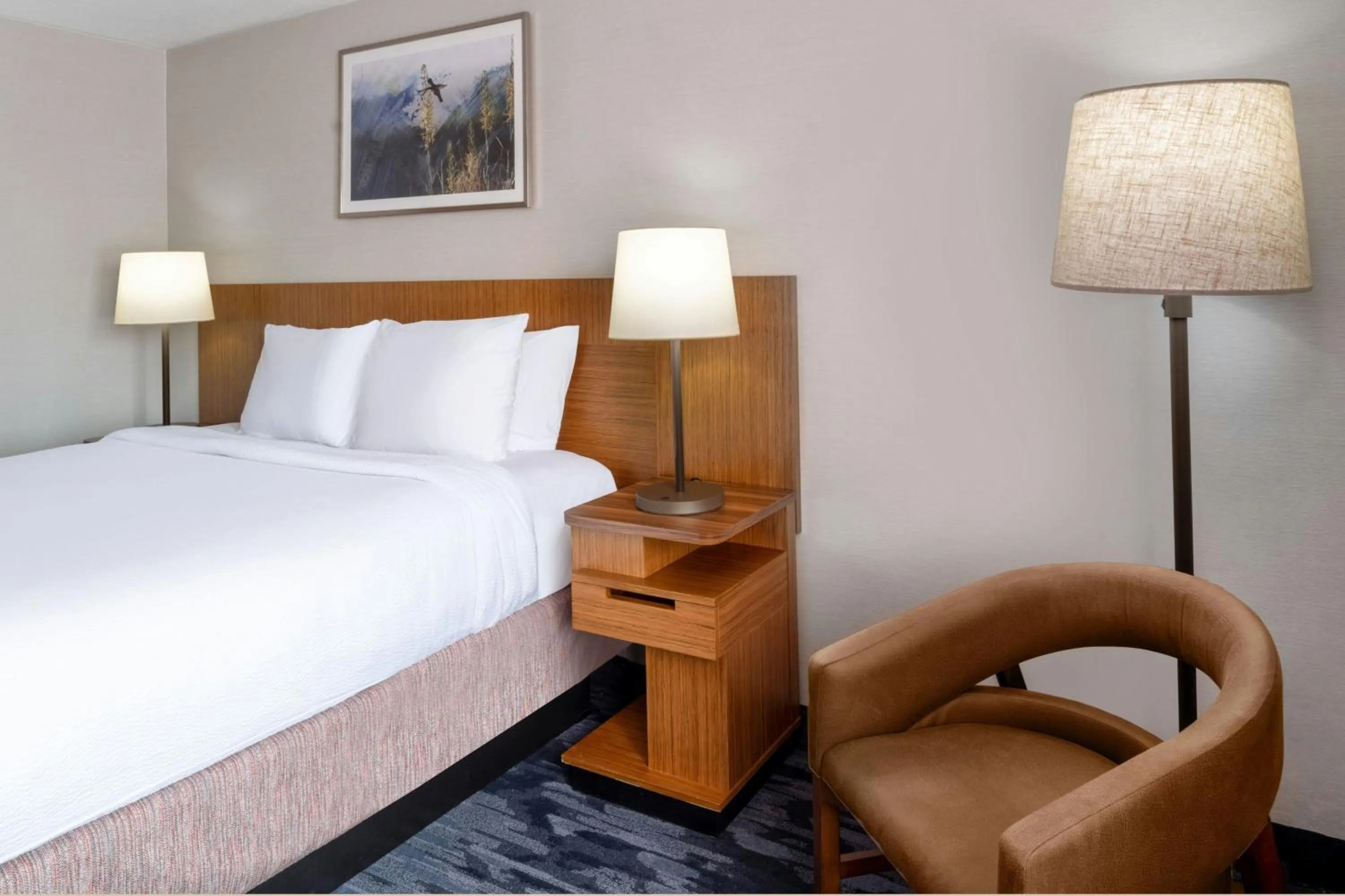 Photo of the whole room, Bed in Fairfield Inn & Suites by Marriott Salt Lake City Downtown