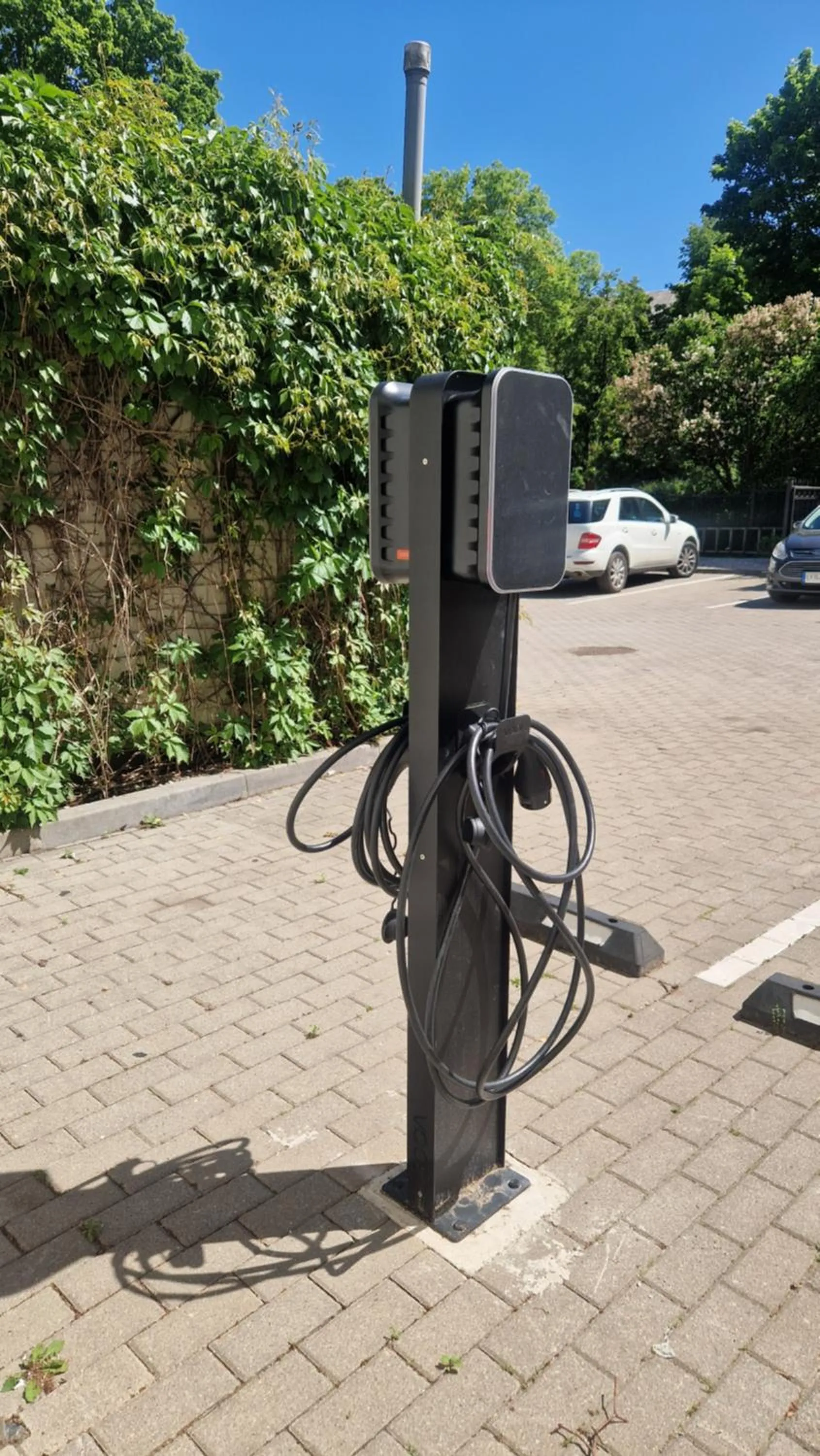 Parking in City Hotels Algirdas