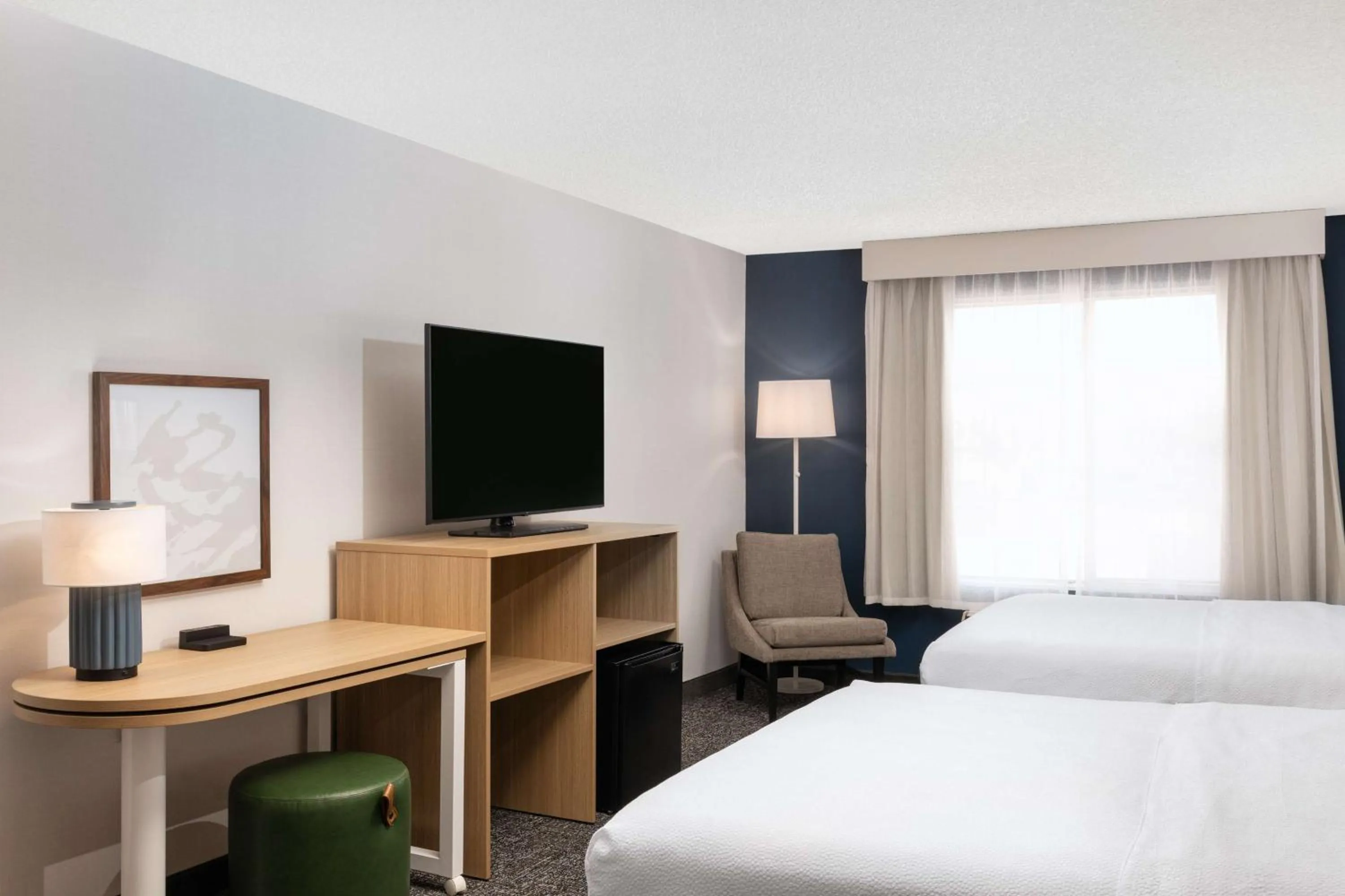 Bedroom, Bed in Spark by Hilton Salt Lake City Airport