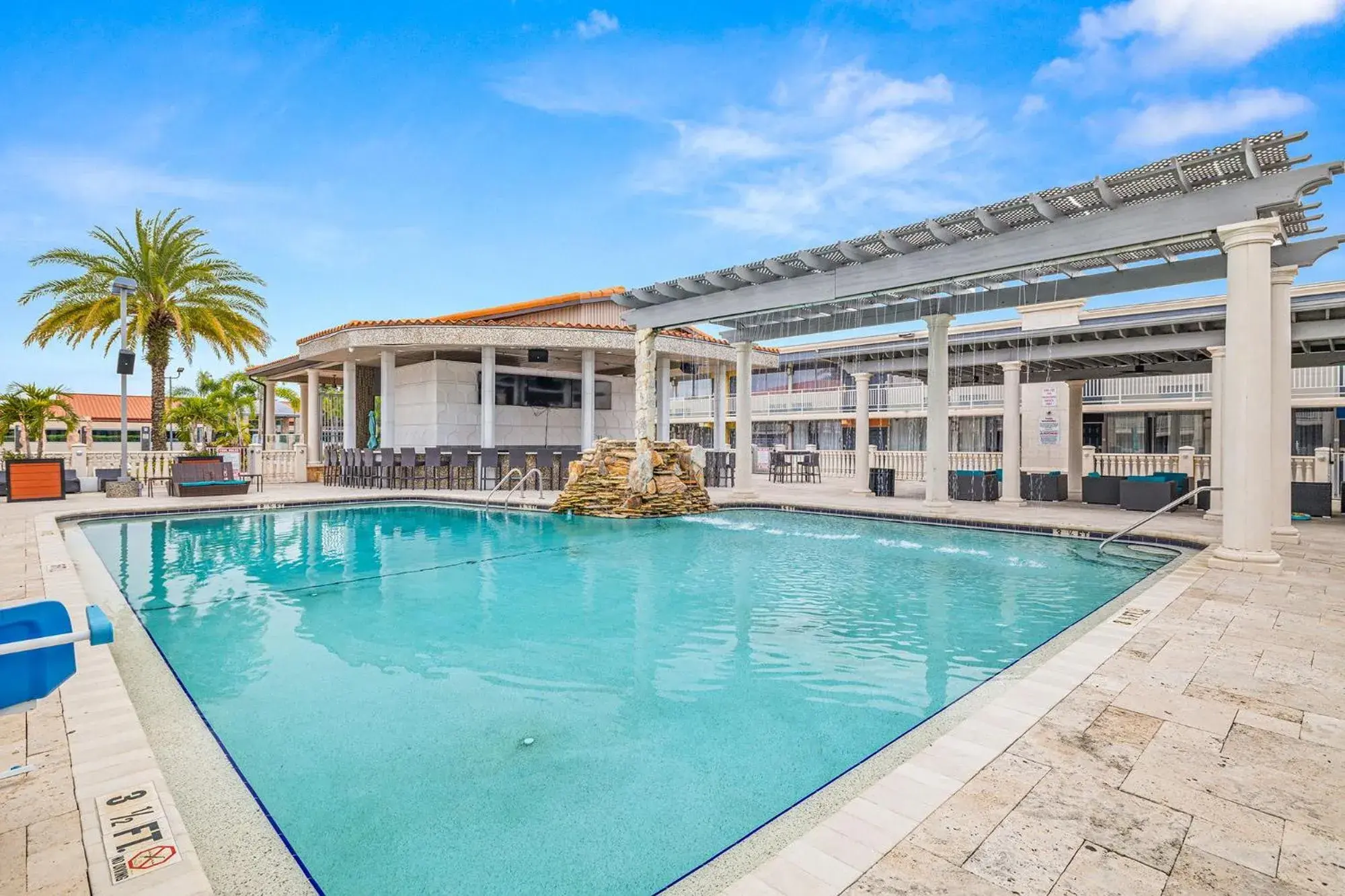 Property building in Quality Inn and Conference Center Tampa-Brandon Property building in Quality Inn and Conference Center Tampa-Brandon