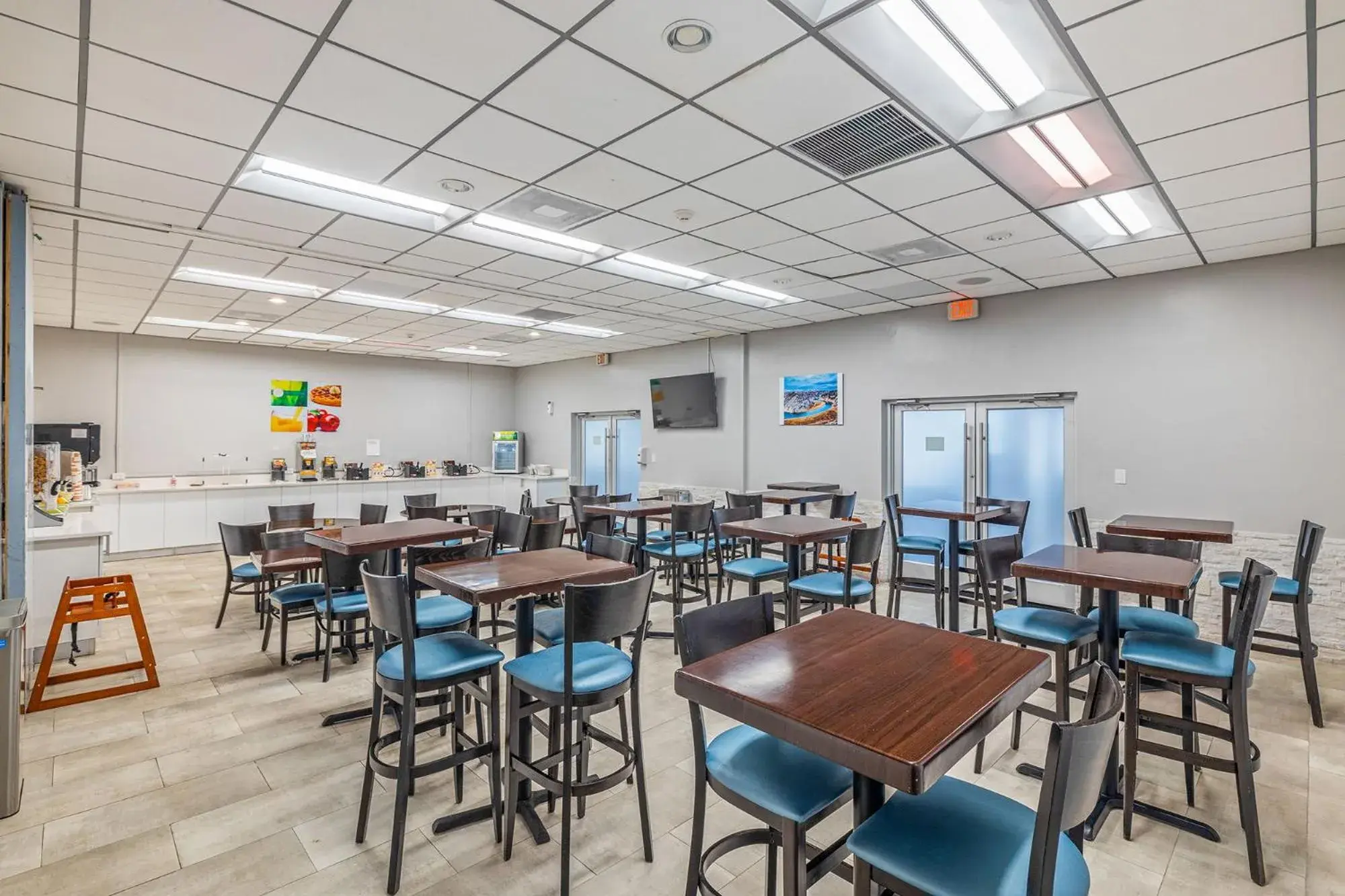 Restaurant/places to eat in Quality Inn and Conference Center Tampa-Brandon Restaurant/places to eat in Quality Inn and Conference Center Tampa-Brandon