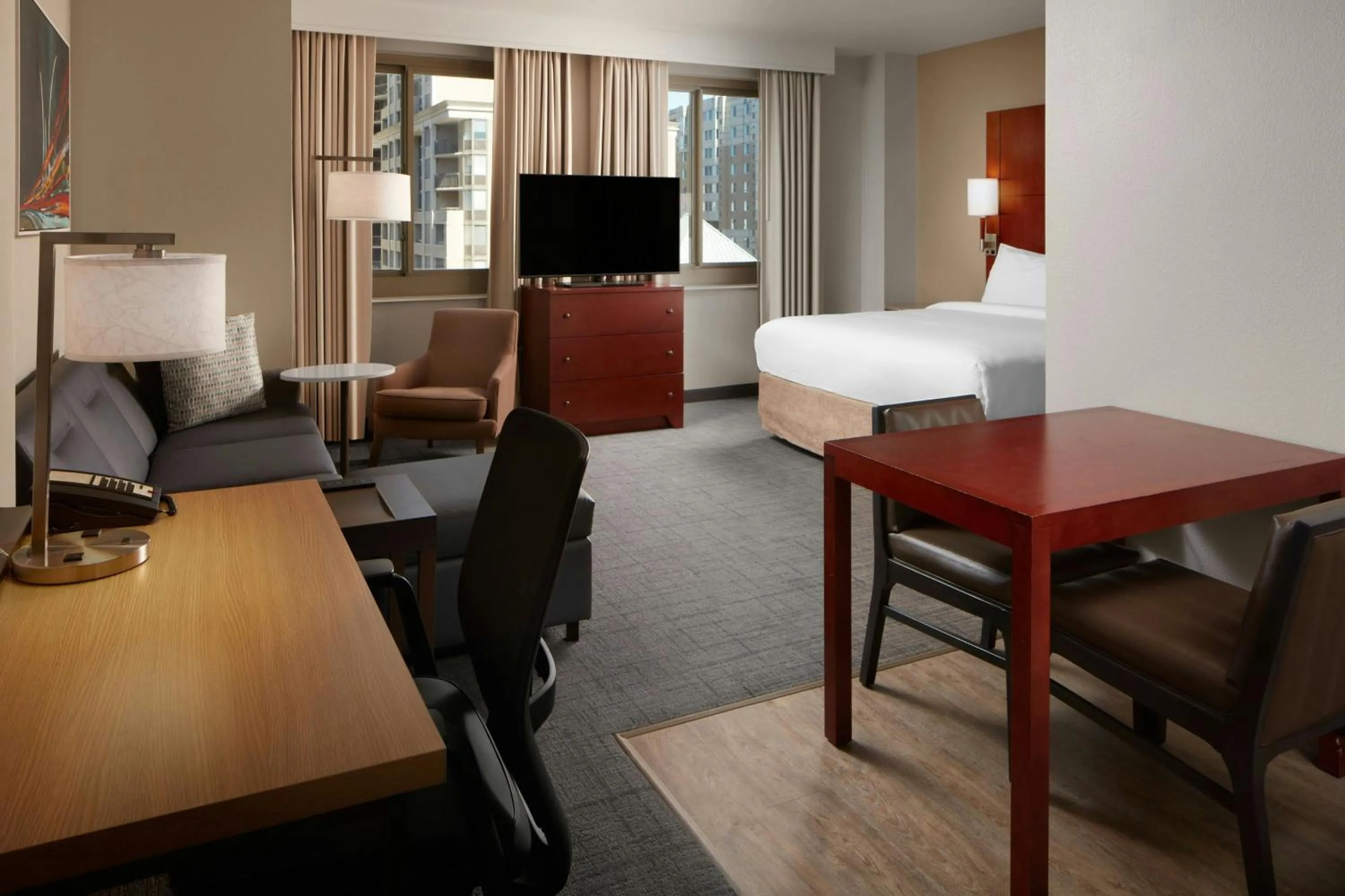 Photo of the whole room, Bed in Residence Inn Arlington Courthouse