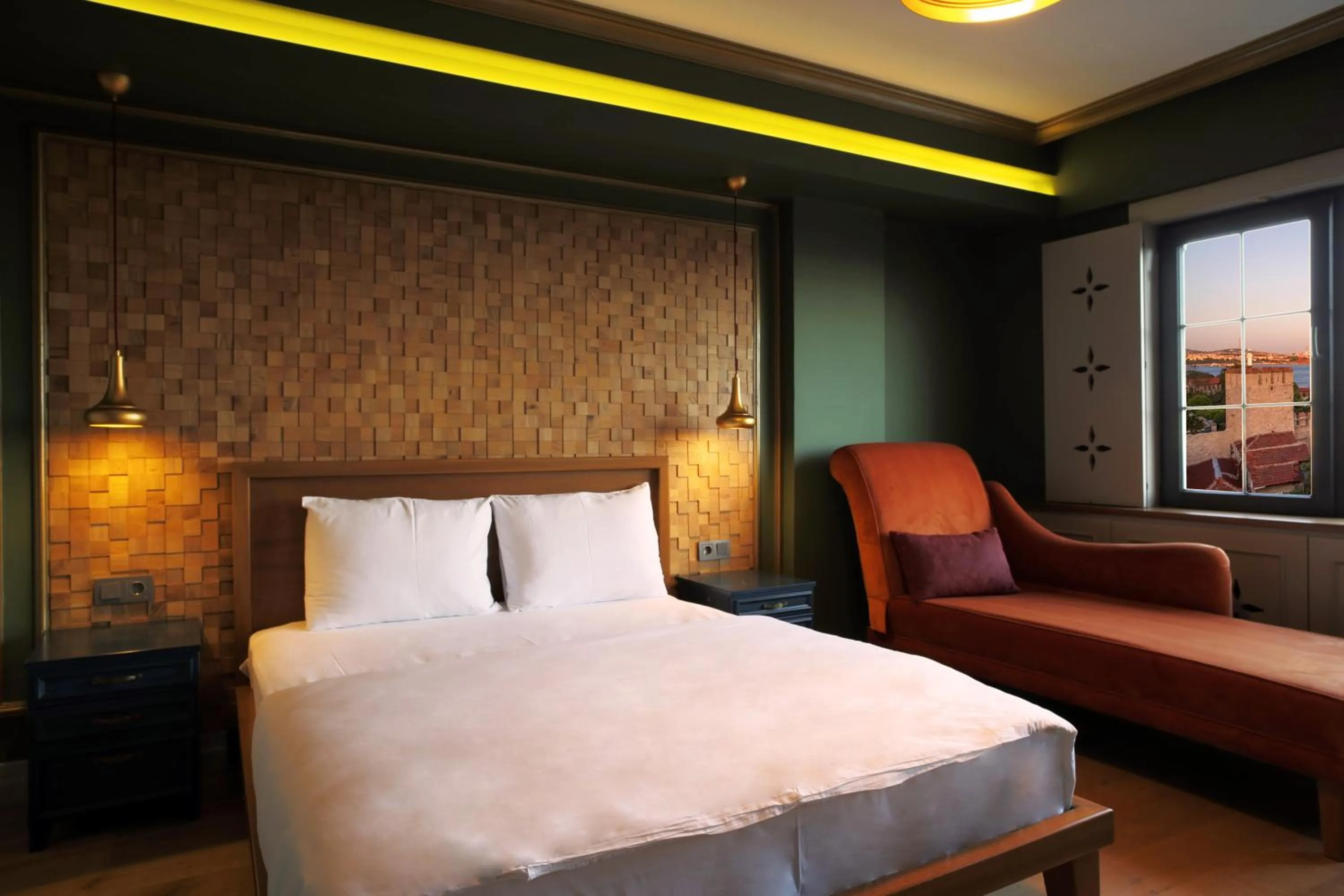Bedroom, Bed in Sublime Porte Hotel
