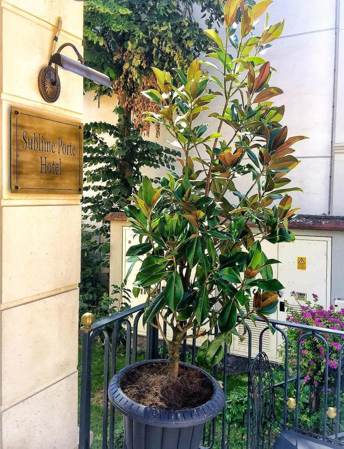 Lobby or reception in Sublime Porte Hotel