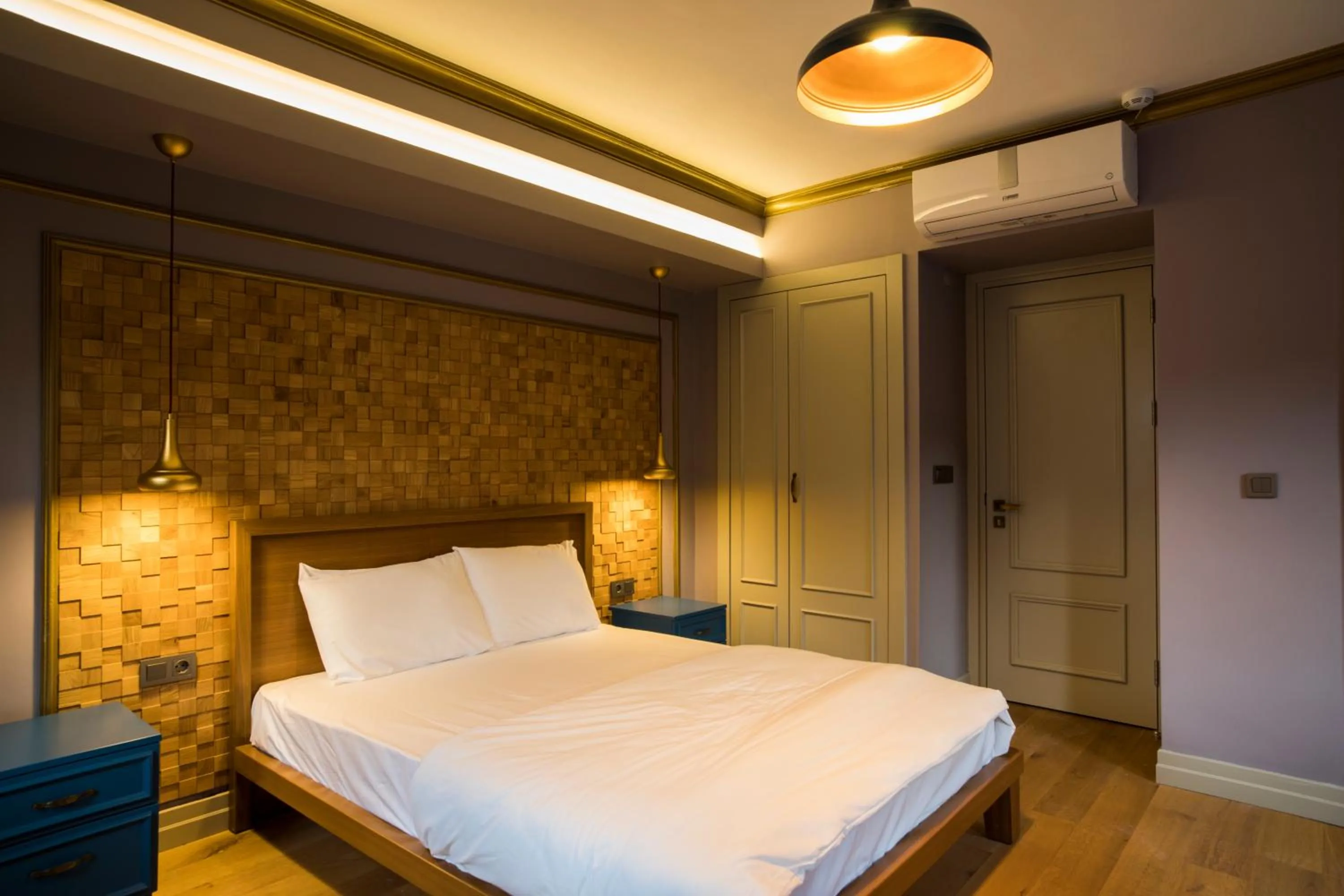 Bedroom, Bed in Sublime Porte Hotel