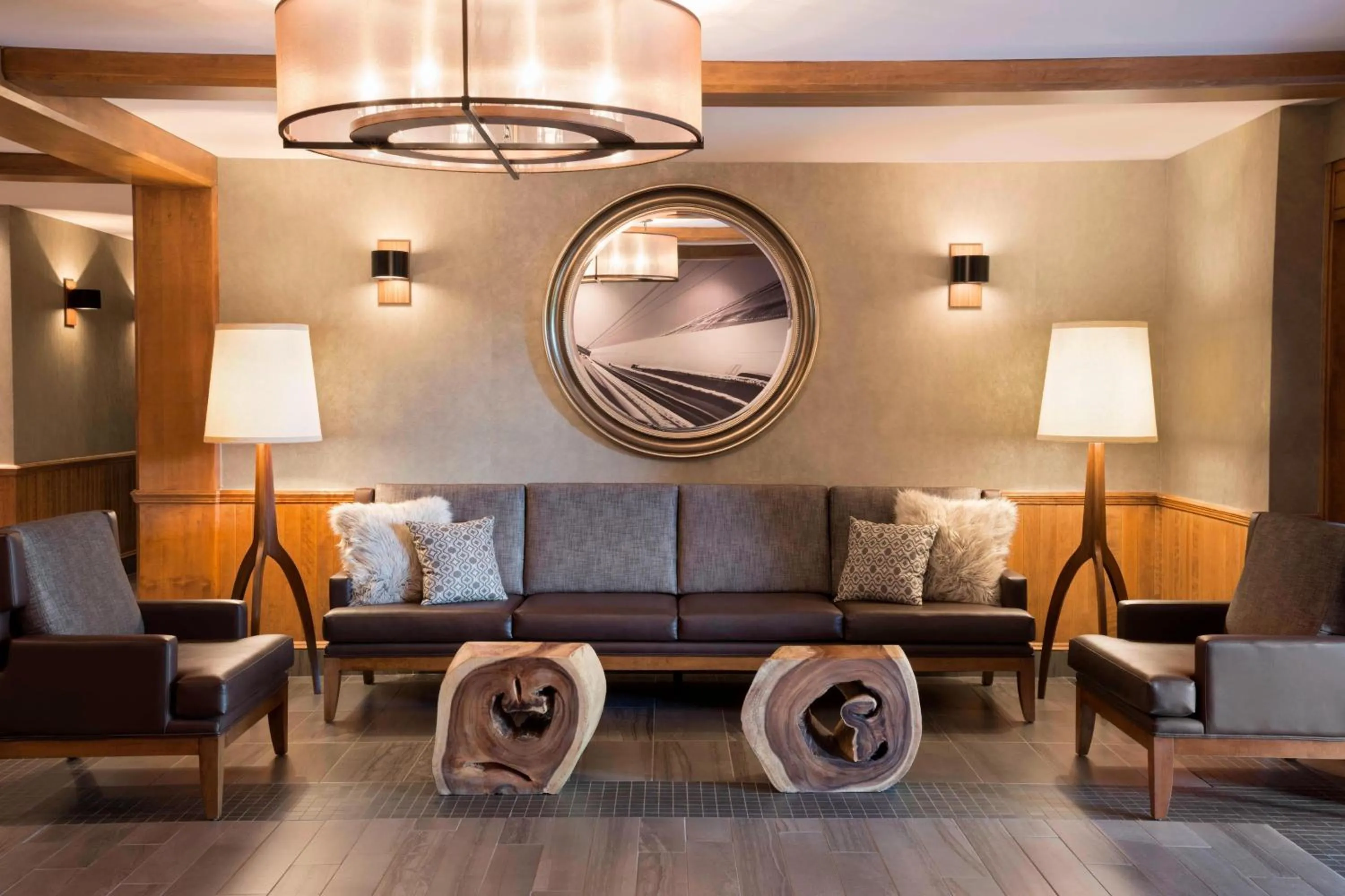 Lobby or reception in Residence Inn by Marriott Mont Tremblant Manoir Labelle