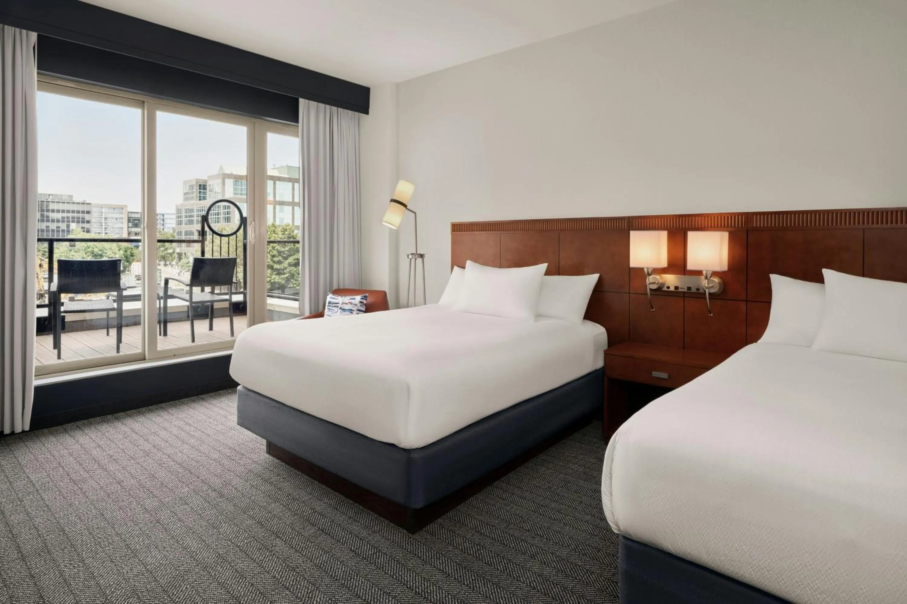 Photo of the whole room, Bed in Courtyard by Marriott Halifax Downtown