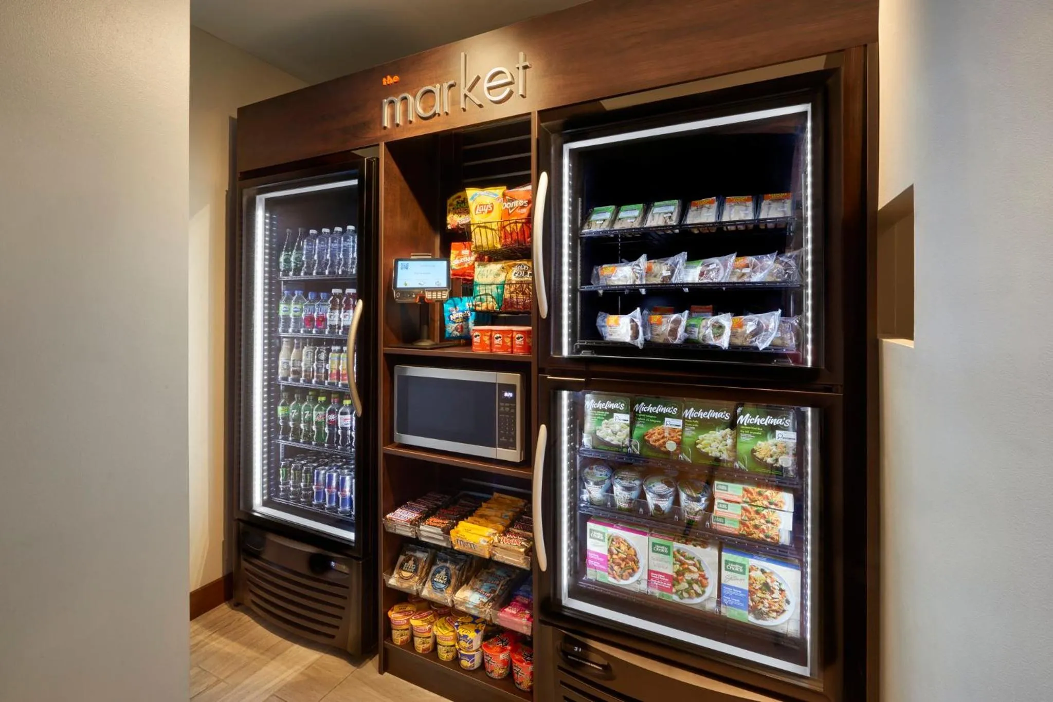 Lobby or reception in Courtyard by Marriott Ottawa Downtown