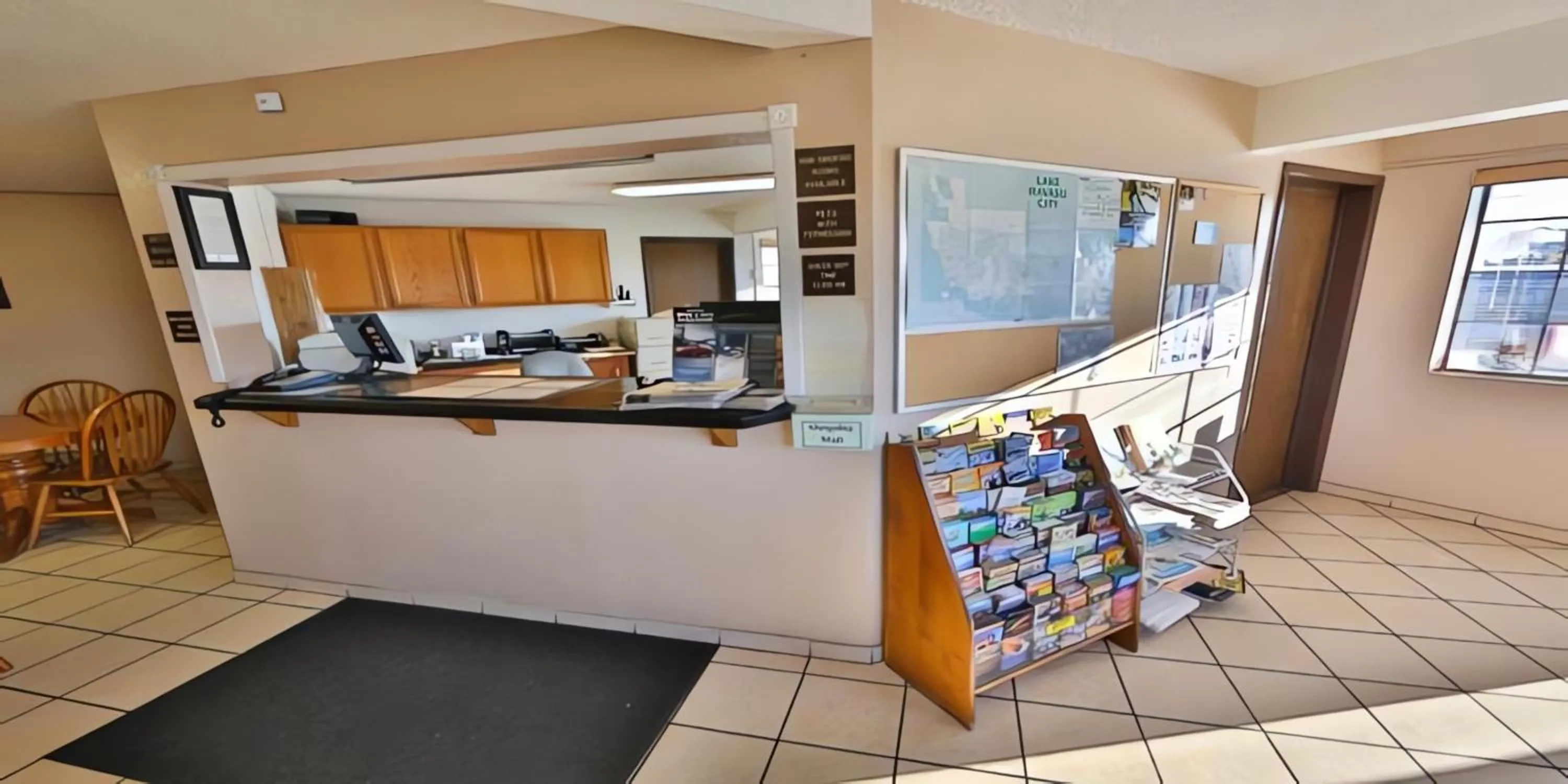 Lobby or reception in Super 8 by Wyndham Lake Havasu City