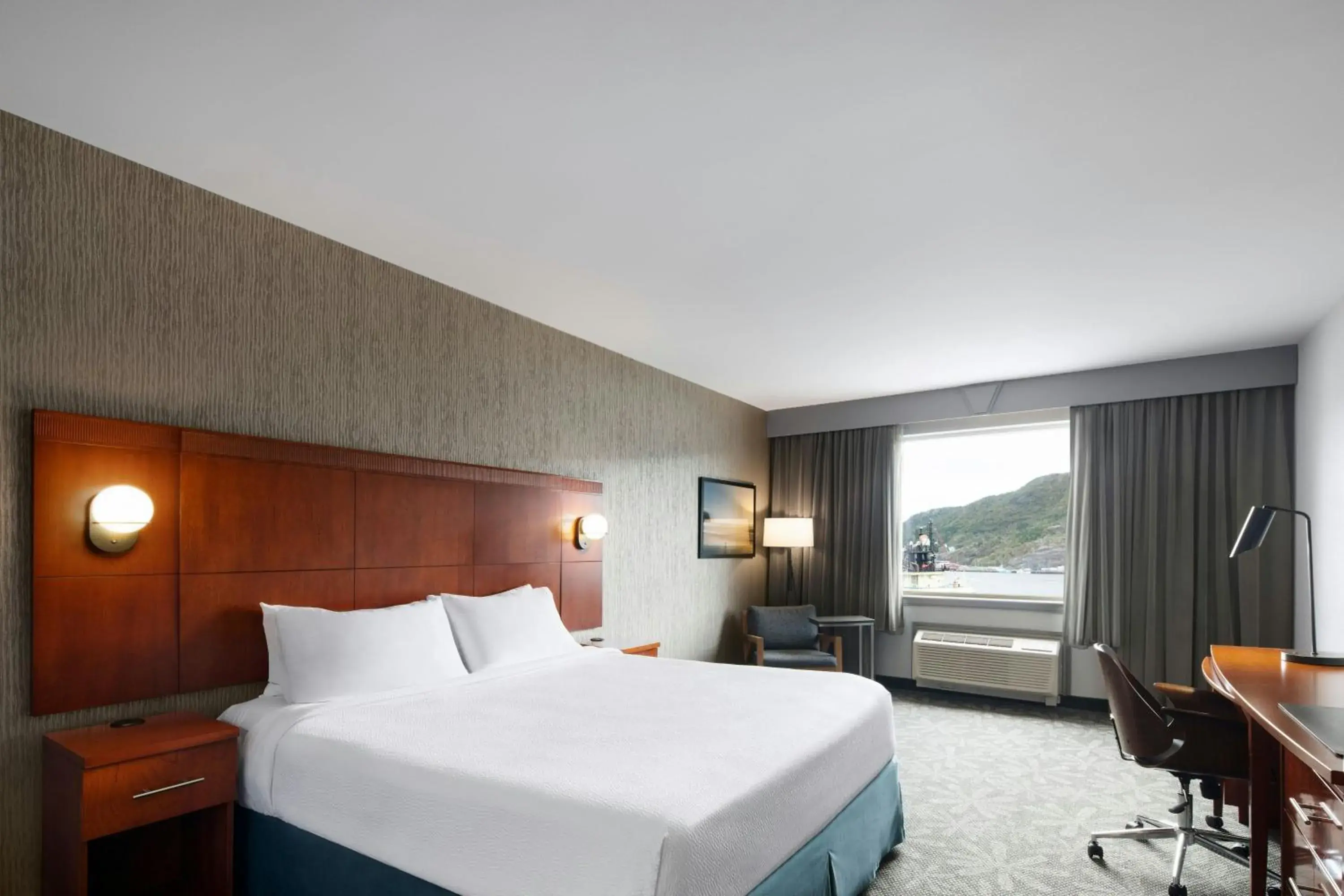 King Room with Harbor View in Courtyard by Marriott St. John's Newfoundland King Room with Harbor View in Courtyard by Marriott St. John's Newfoundland