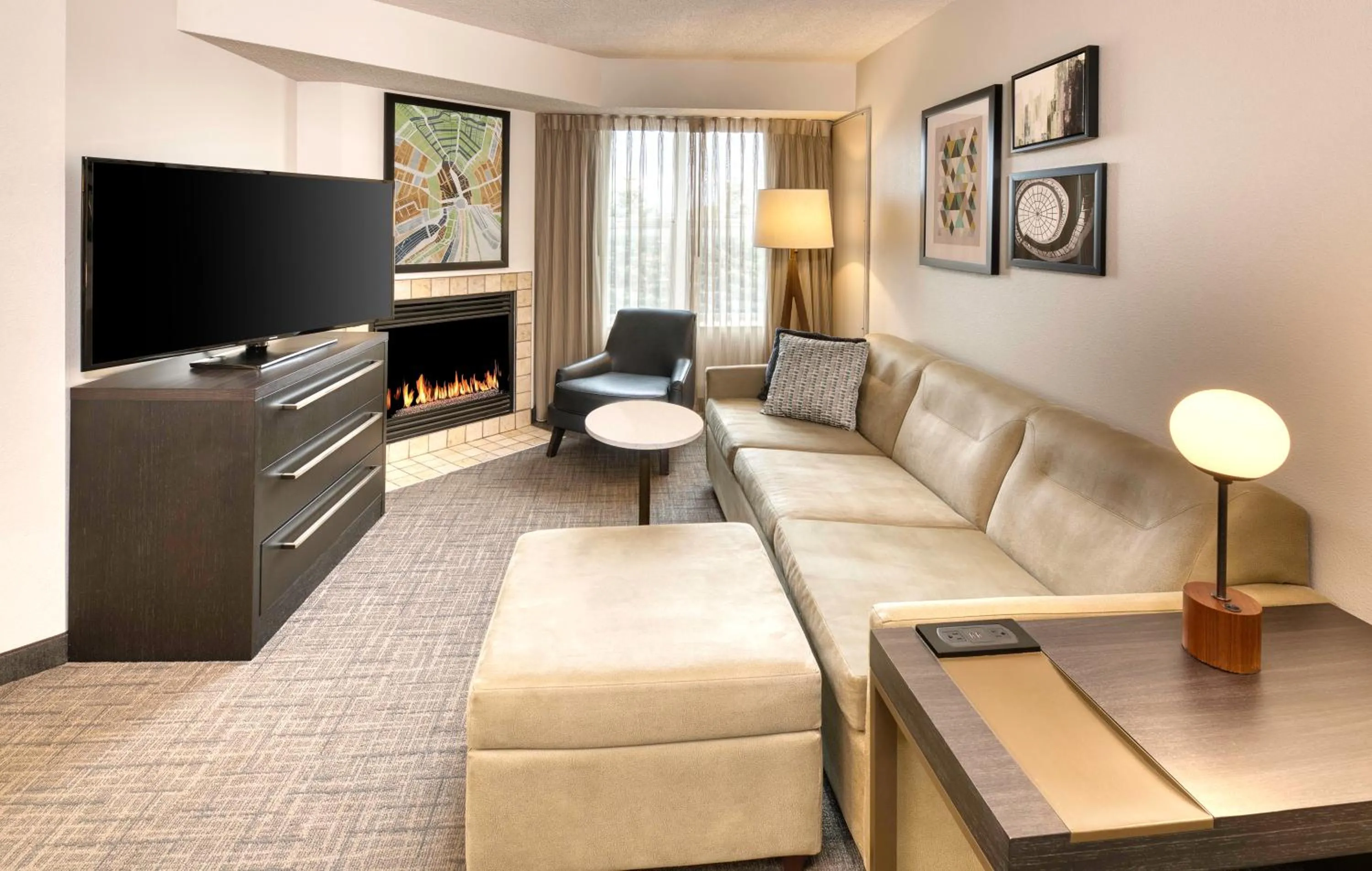 Communal lounge/ TV room in Residence Inn by Marriott Whitby