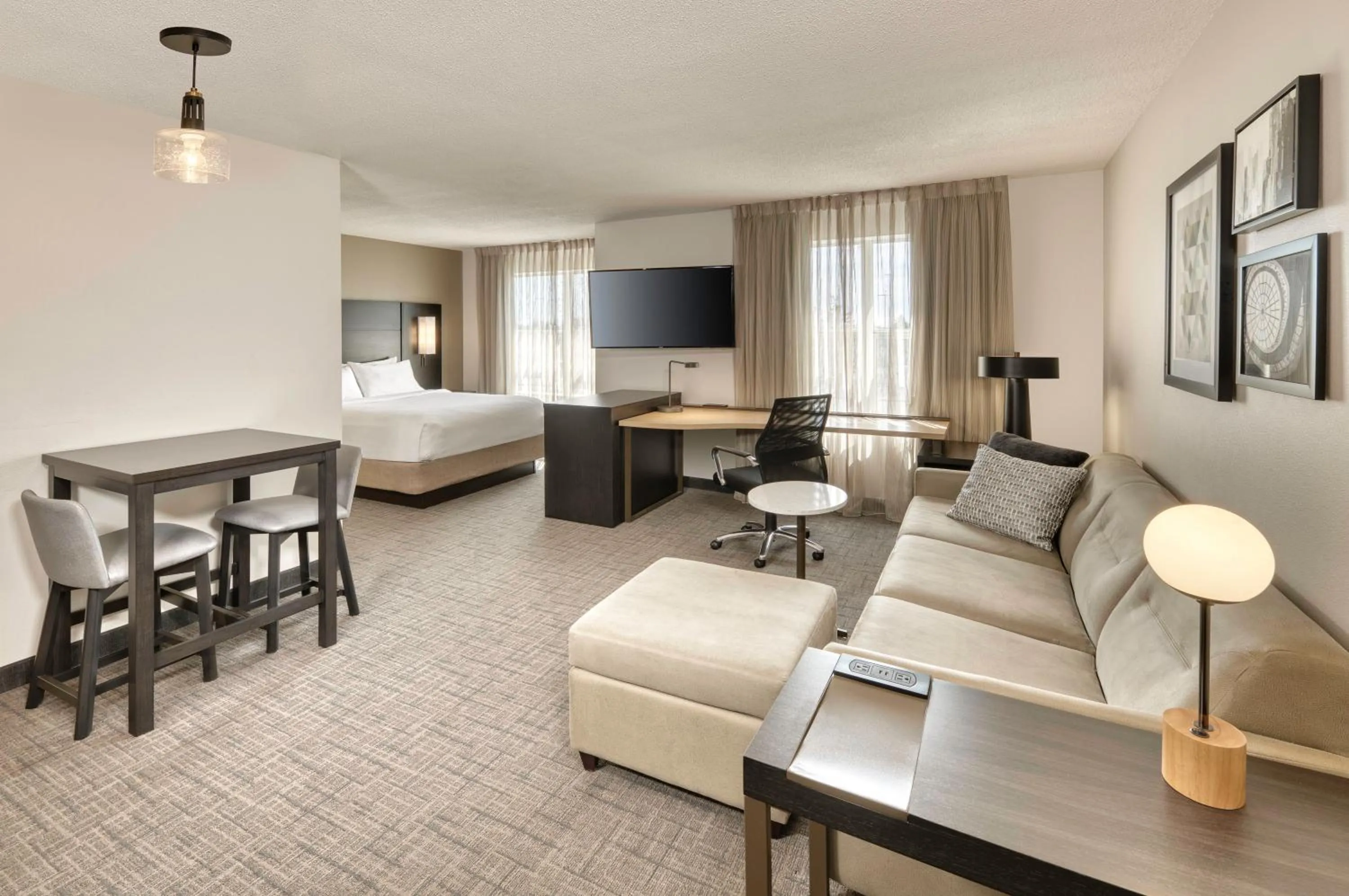 TV and multimedia, Bed in Residence Inn by Marriott Whitby
