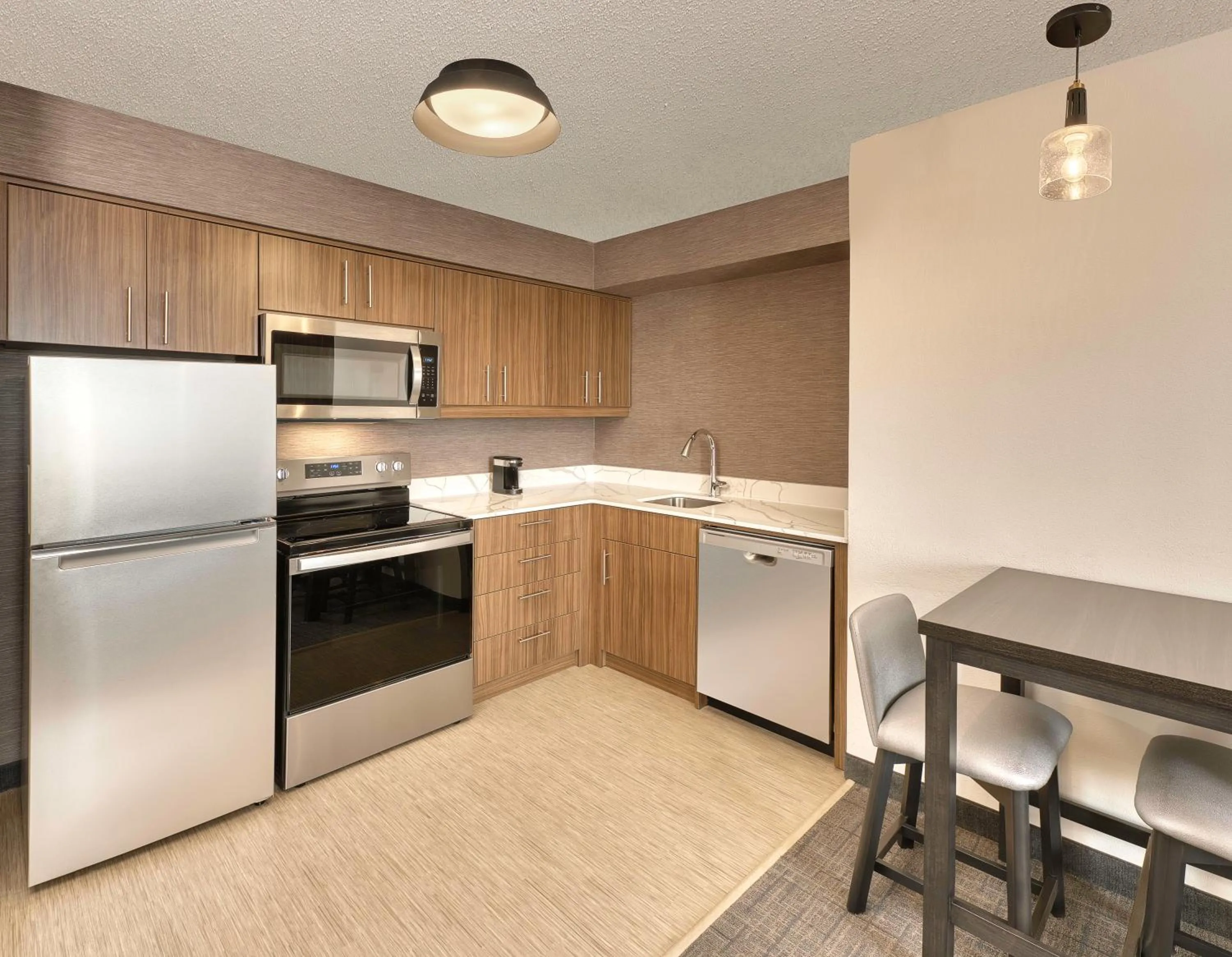 Dining area in Residence Inn by Marriott Whitby