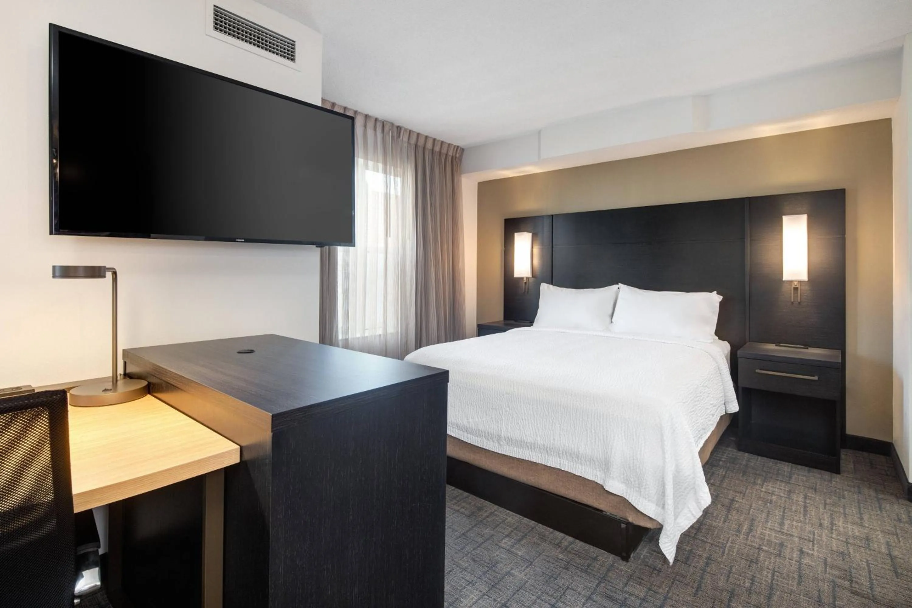 Bedroom, Bed in Residence Inn by Marriott Whitby