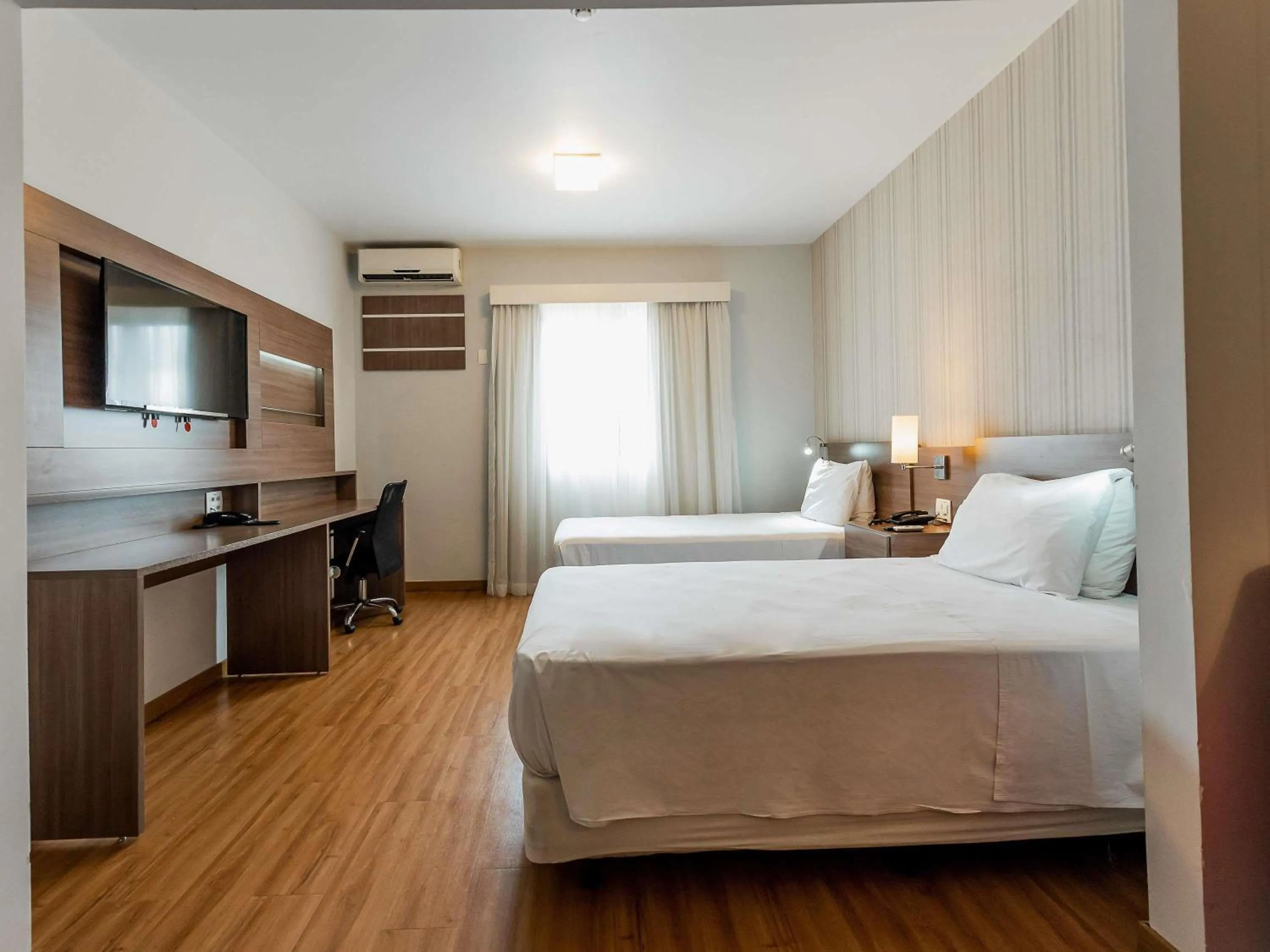 Bedroom, Bed in Ibis Styles Campinas Alphaville