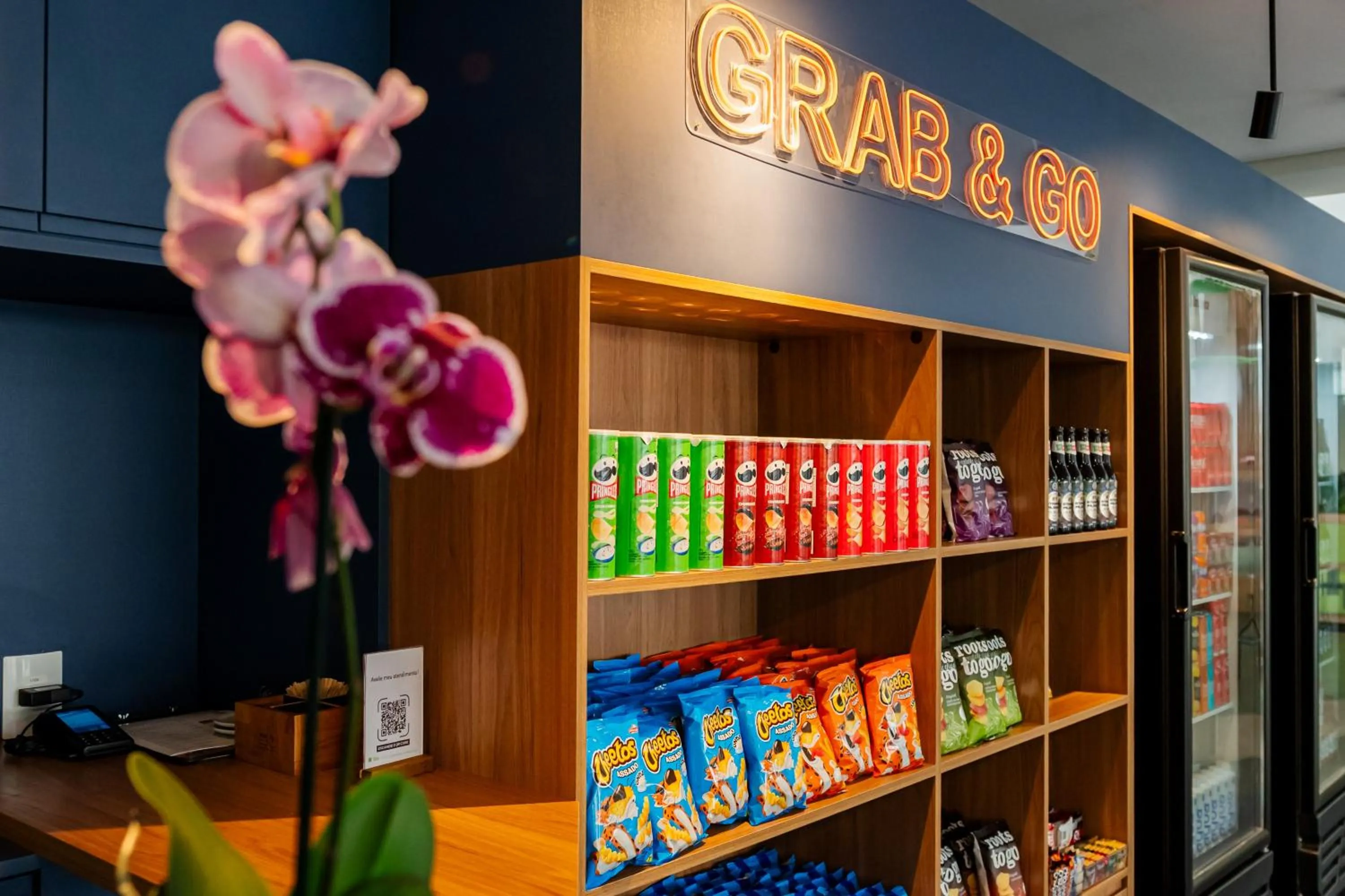 Lounge or bar in Ibis Styles Campinas Alphaville