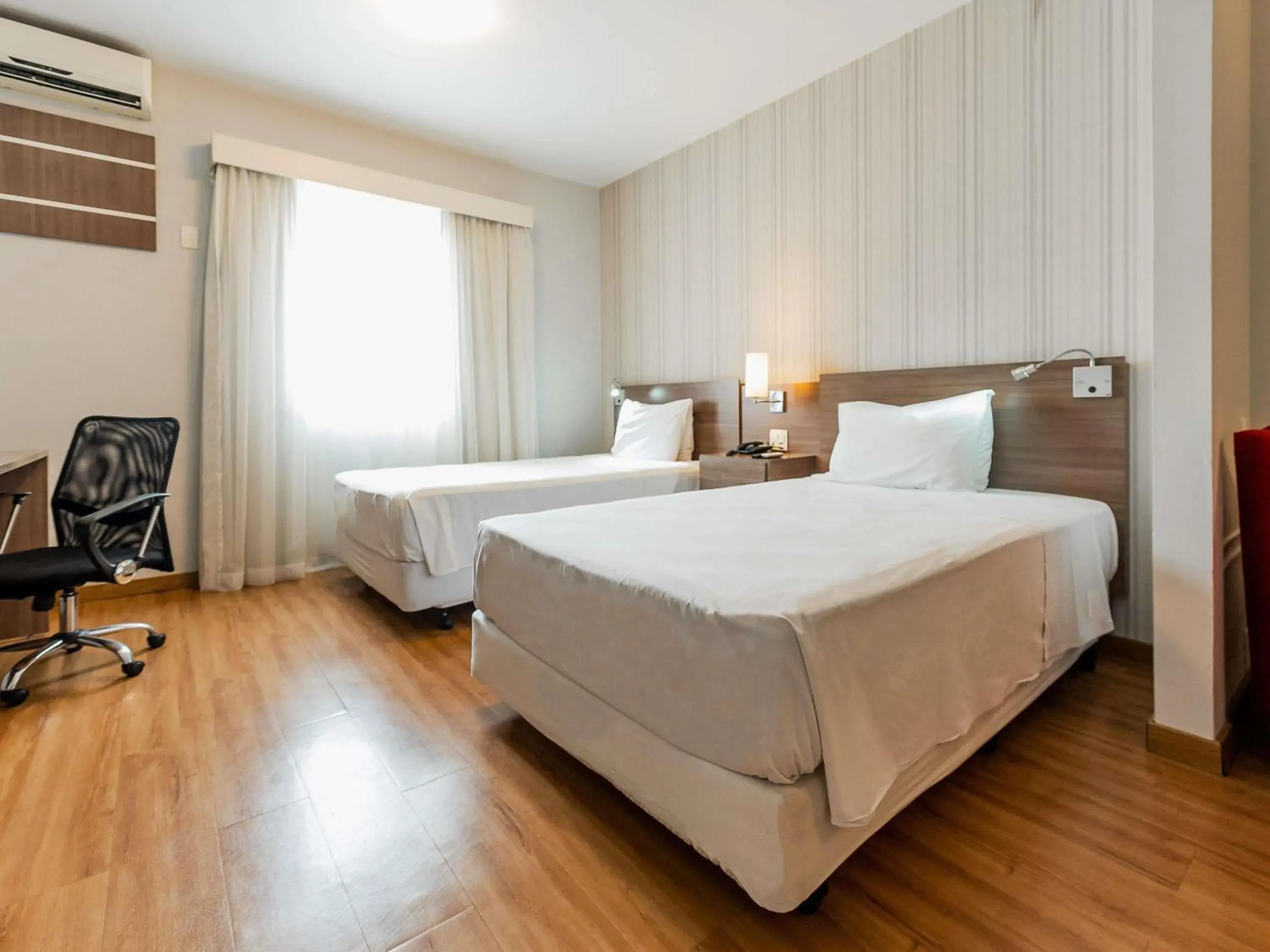 Bedroom, Bed in Ibis Styles Campinas Alphaville Bedroom, Bed in Ibis Styles Campinas Alphaville