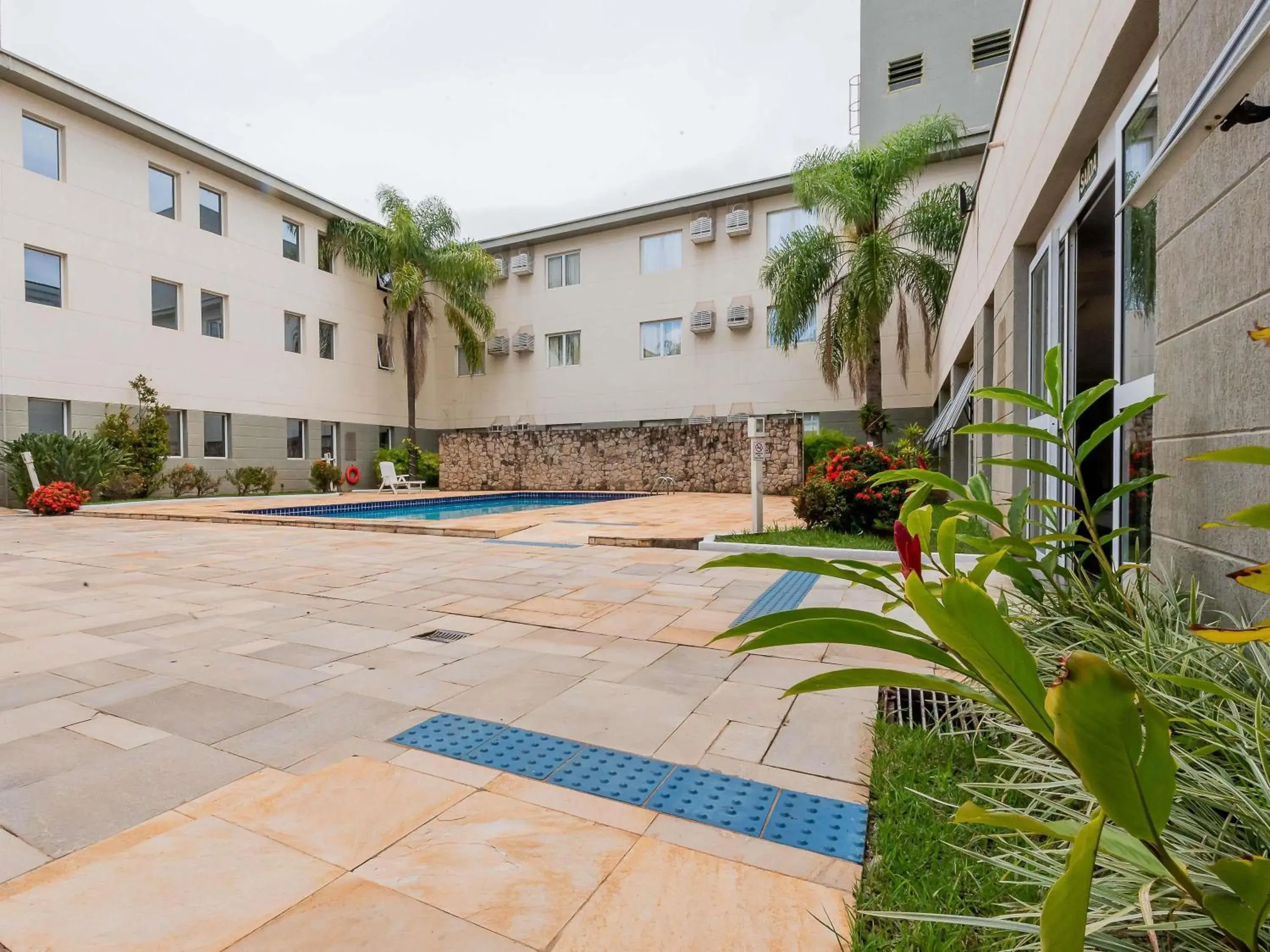 Pool view in Ibis Styles Campinas Alphaville Pool view in Ibis Styles Campinas Alphaville