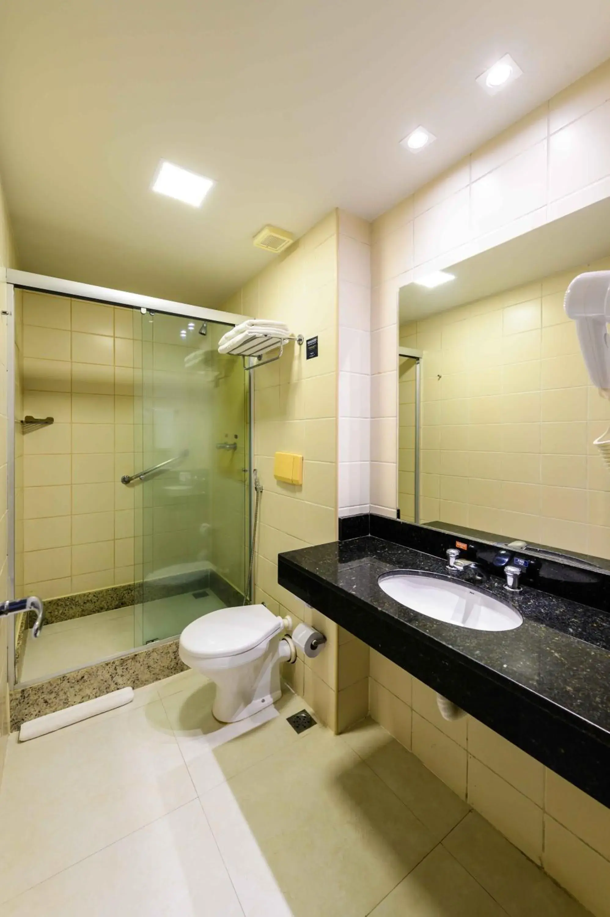 Superior Twin Room - single occupancy in Vitoria Praia Hotel Superior Twin Room - single occupancy in Vitoria Praia Hotel
