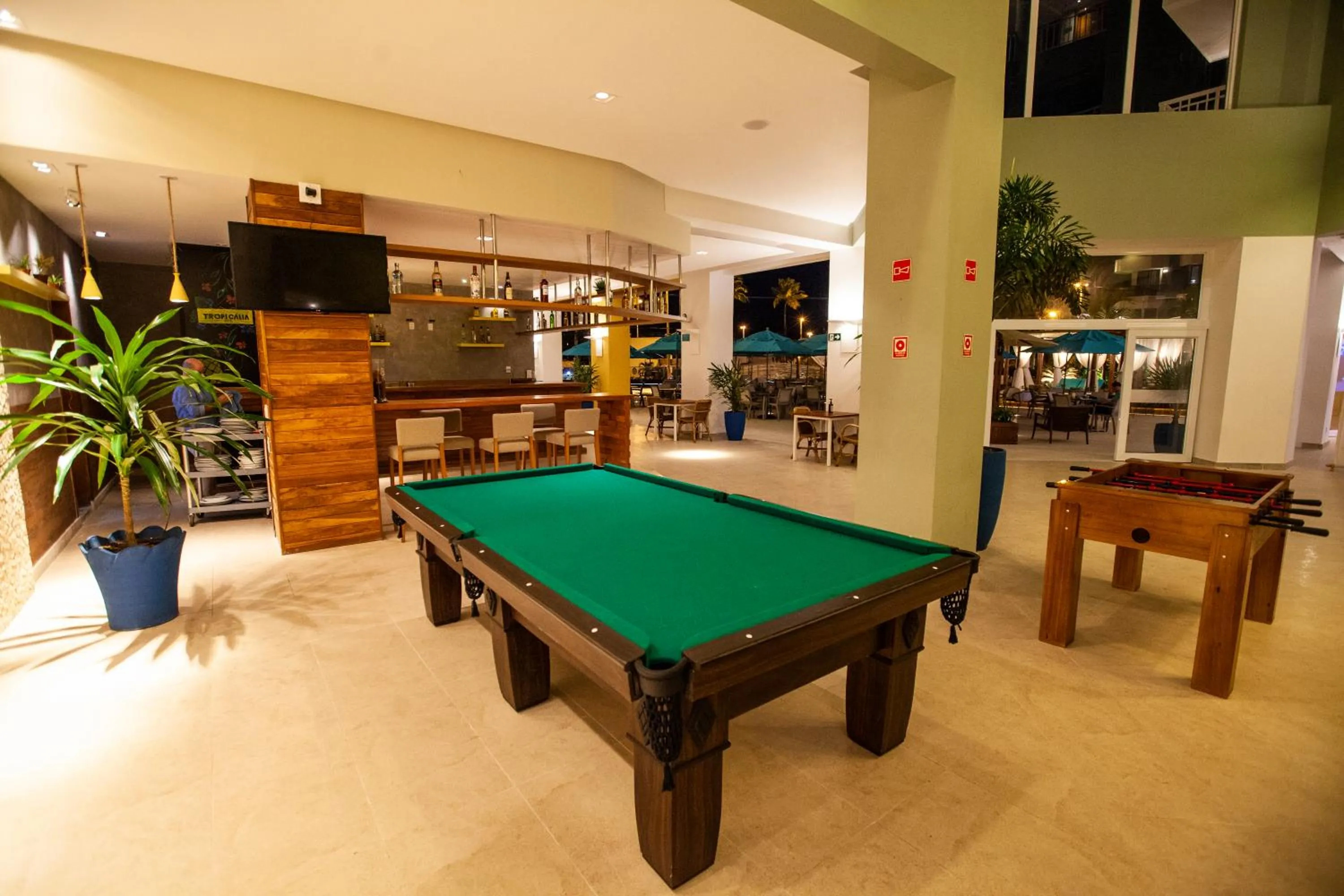 Game Room in Vidam Hotel Aracaju - Transamerica Collection
