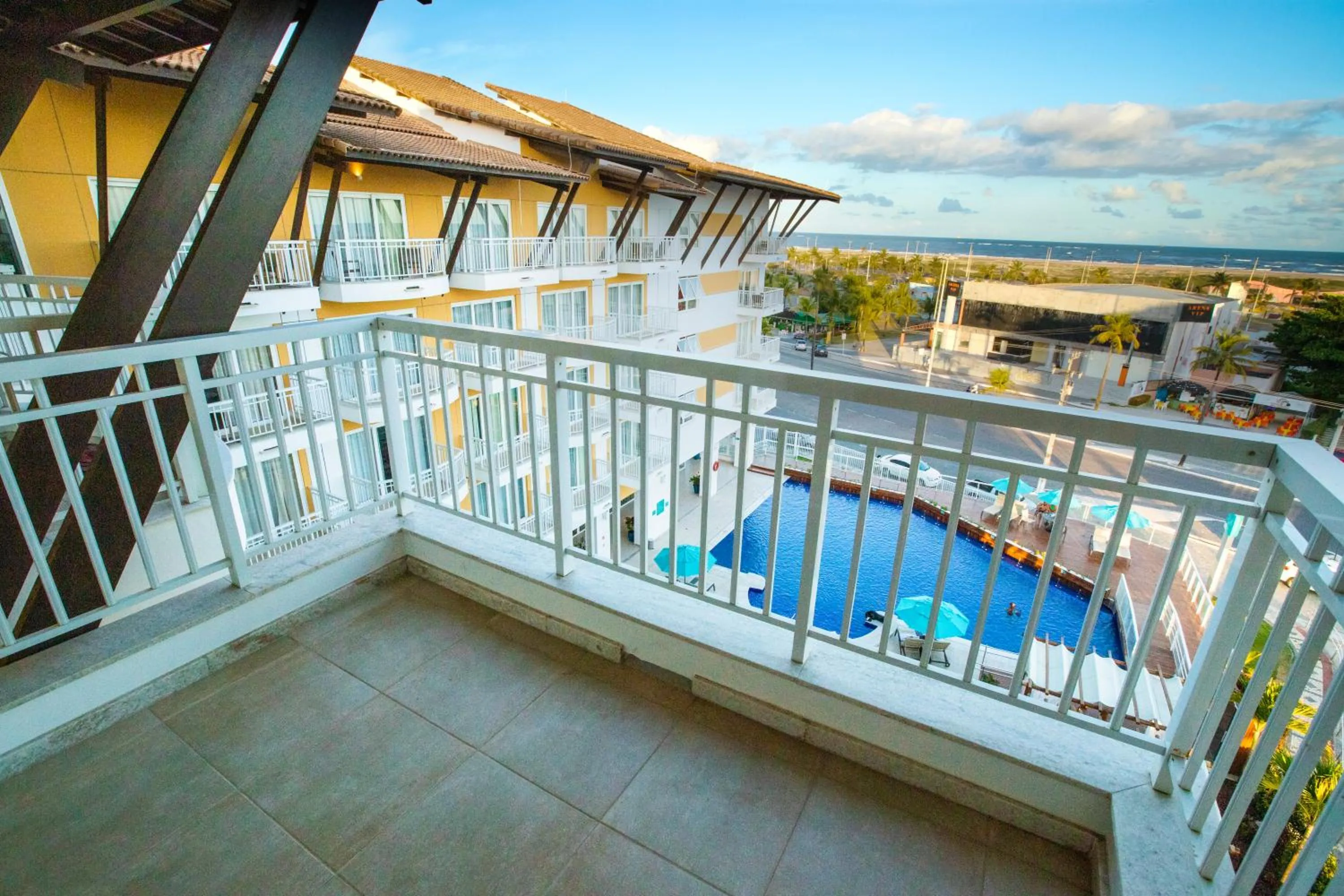 Beach in Vidam Hotel Aracaju - Transamerica Collection