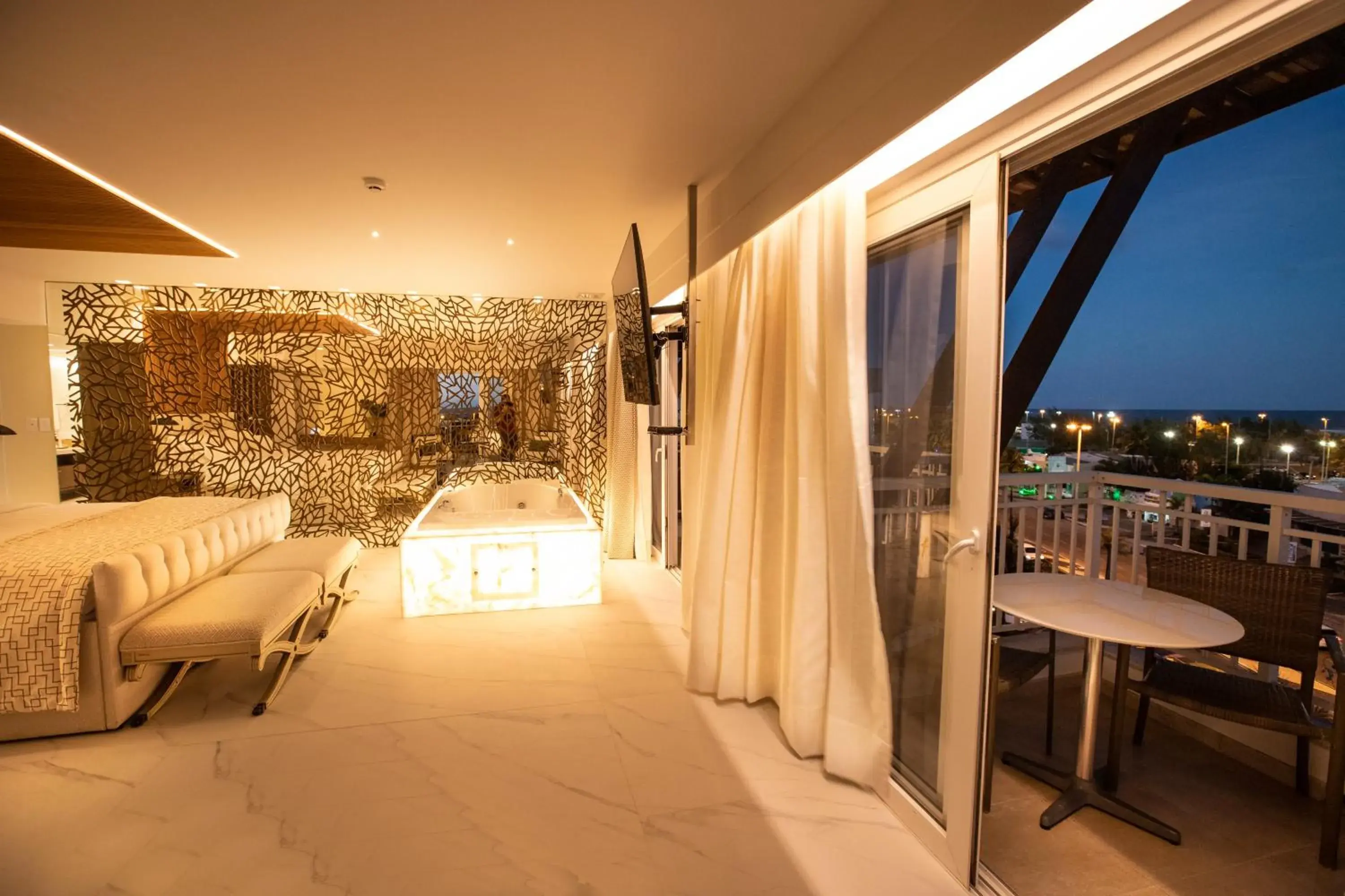 View (from property/room), Bed in Vidam Hotel Aracaju - Transamerica Collection View (from property/room), Bed in Vidam Hotel Aracaju - Transamerica Collection