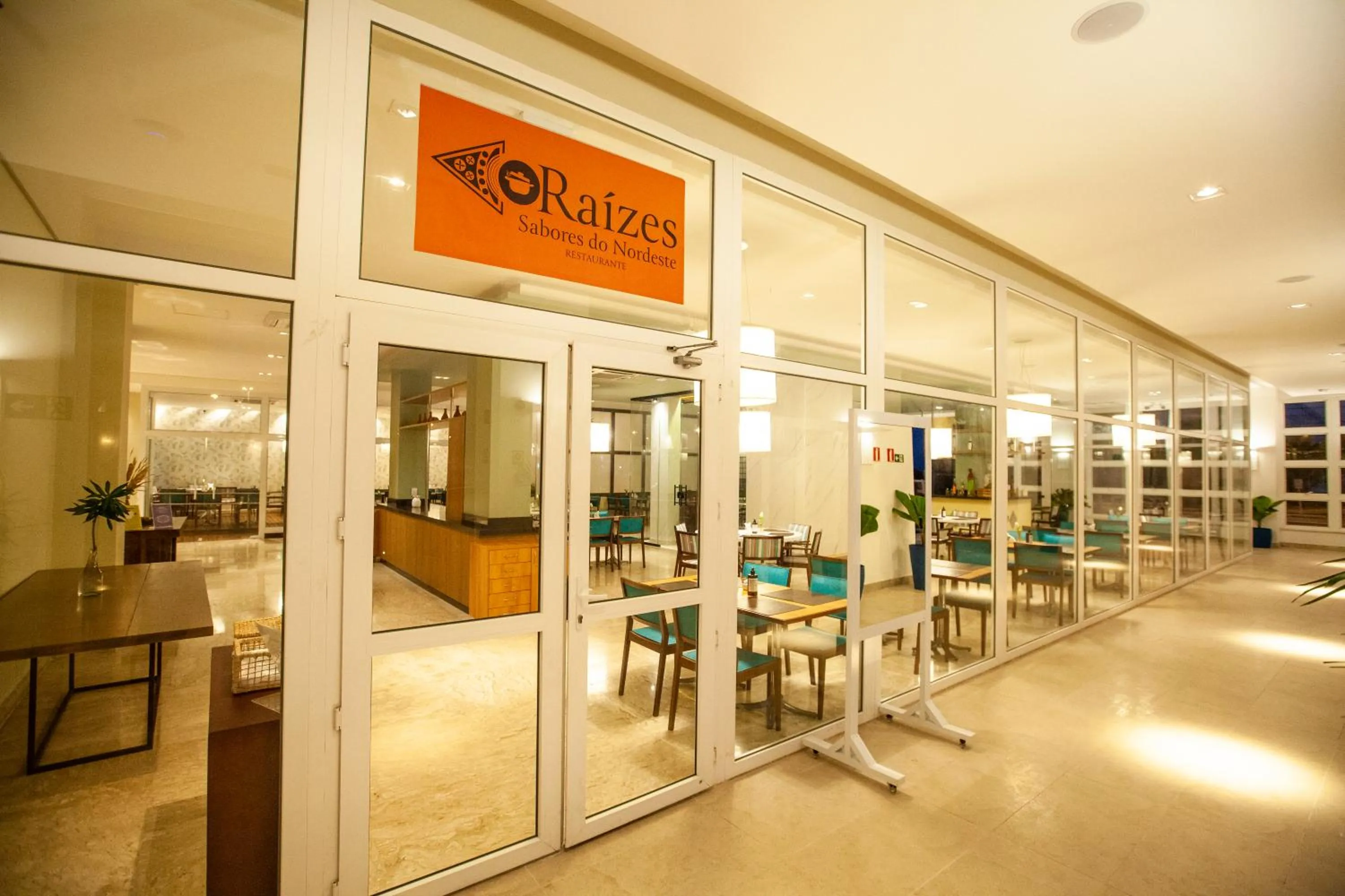 Restaurant/places to eat in Vidam Hotel Aracaju - Transamerica Collection