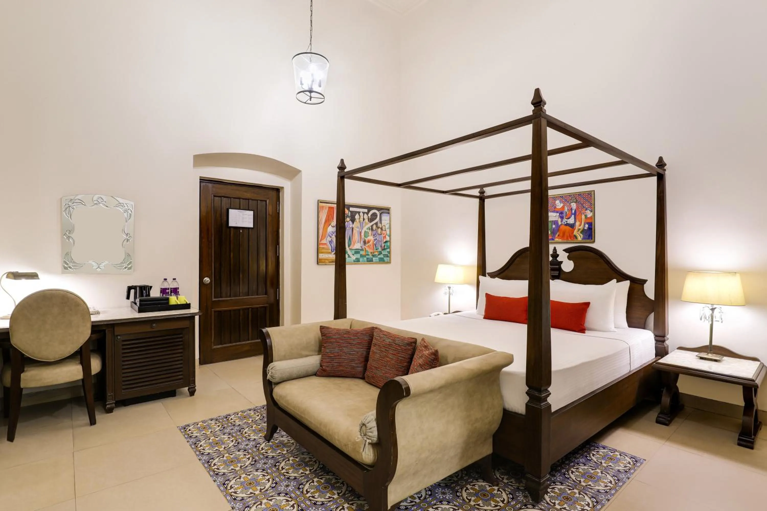 Bed in Lemon Tree Amarante Beach Resort, Goa