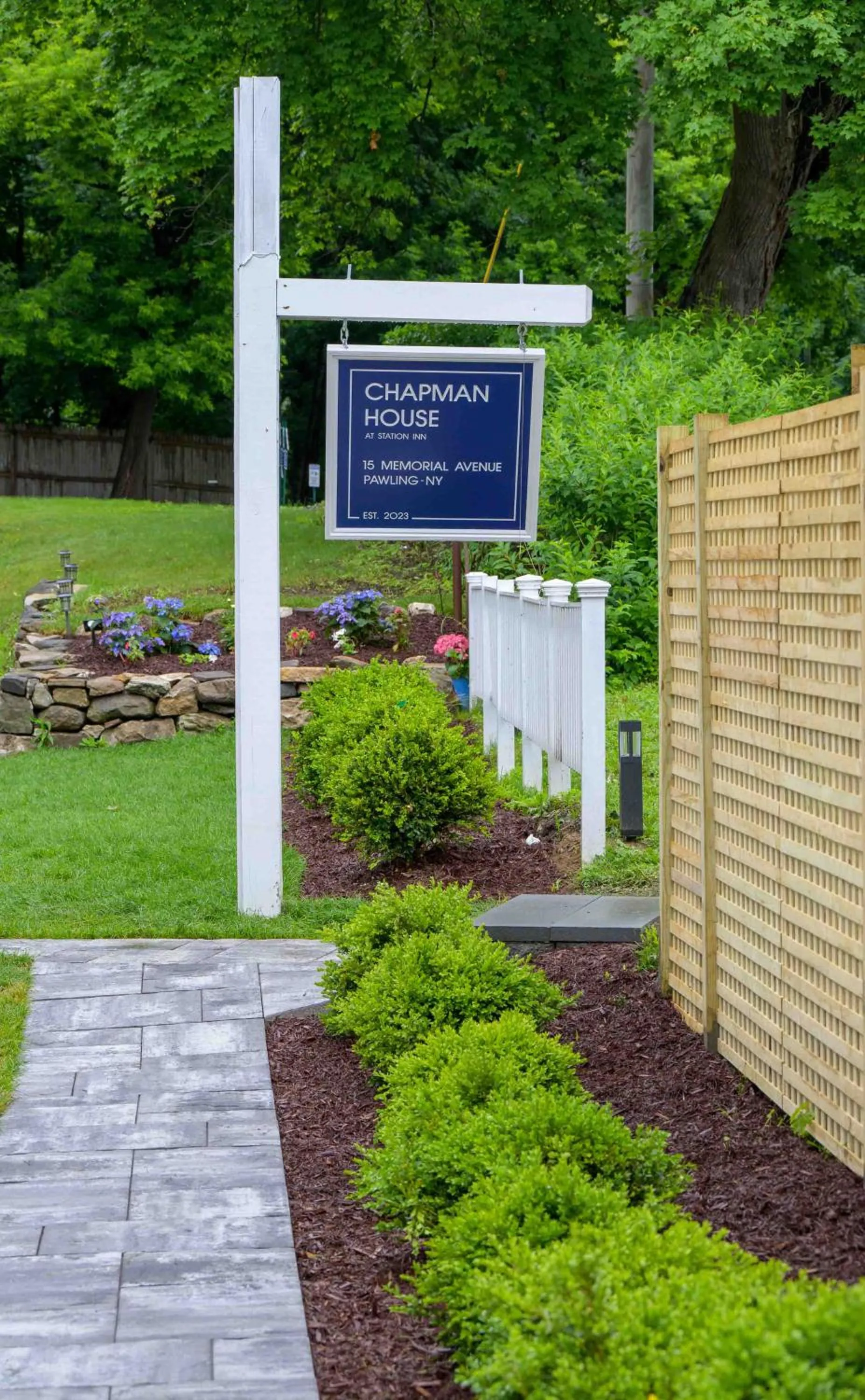 Garden in Station Inn Pawling