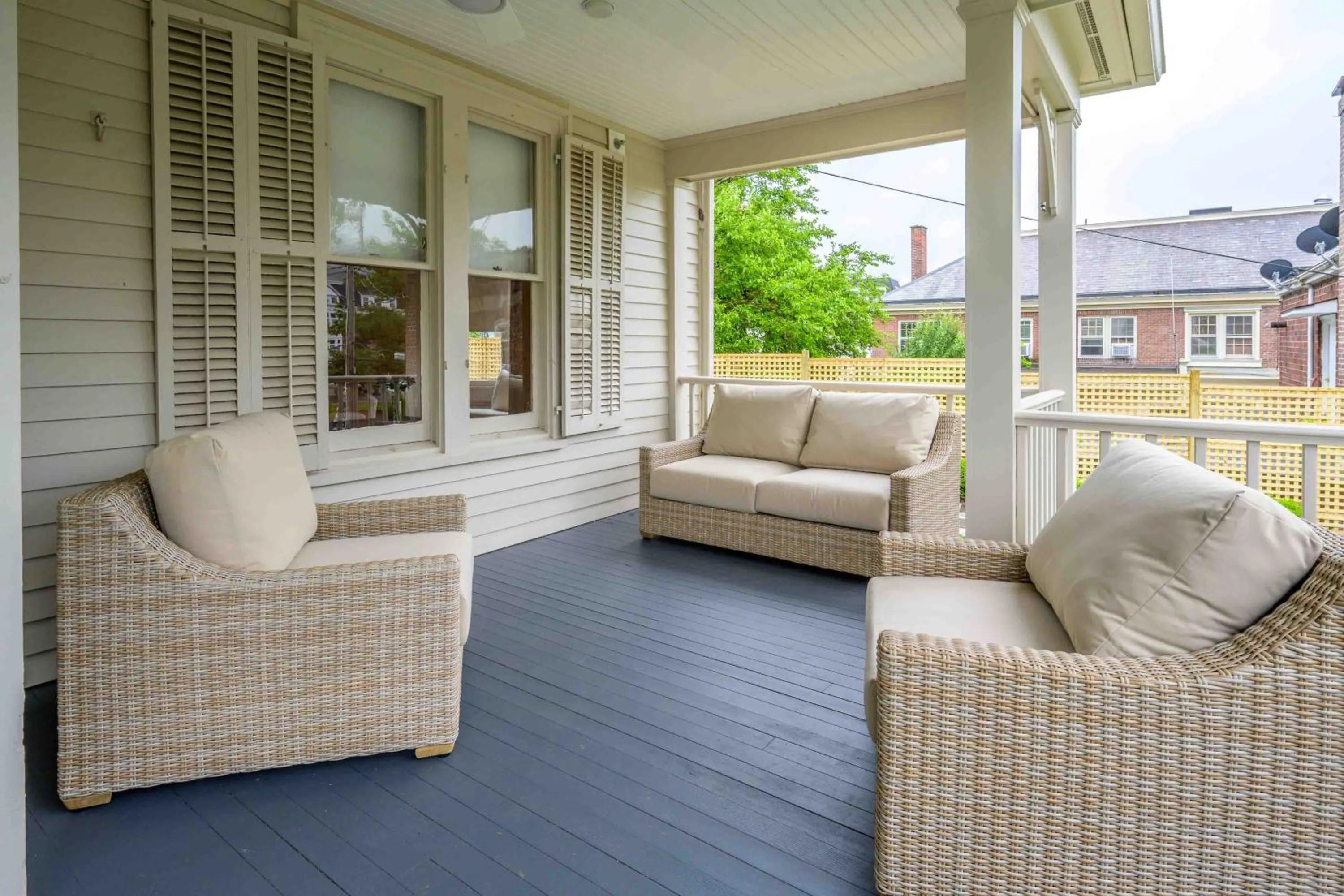 Patio in Station Inn Pawling