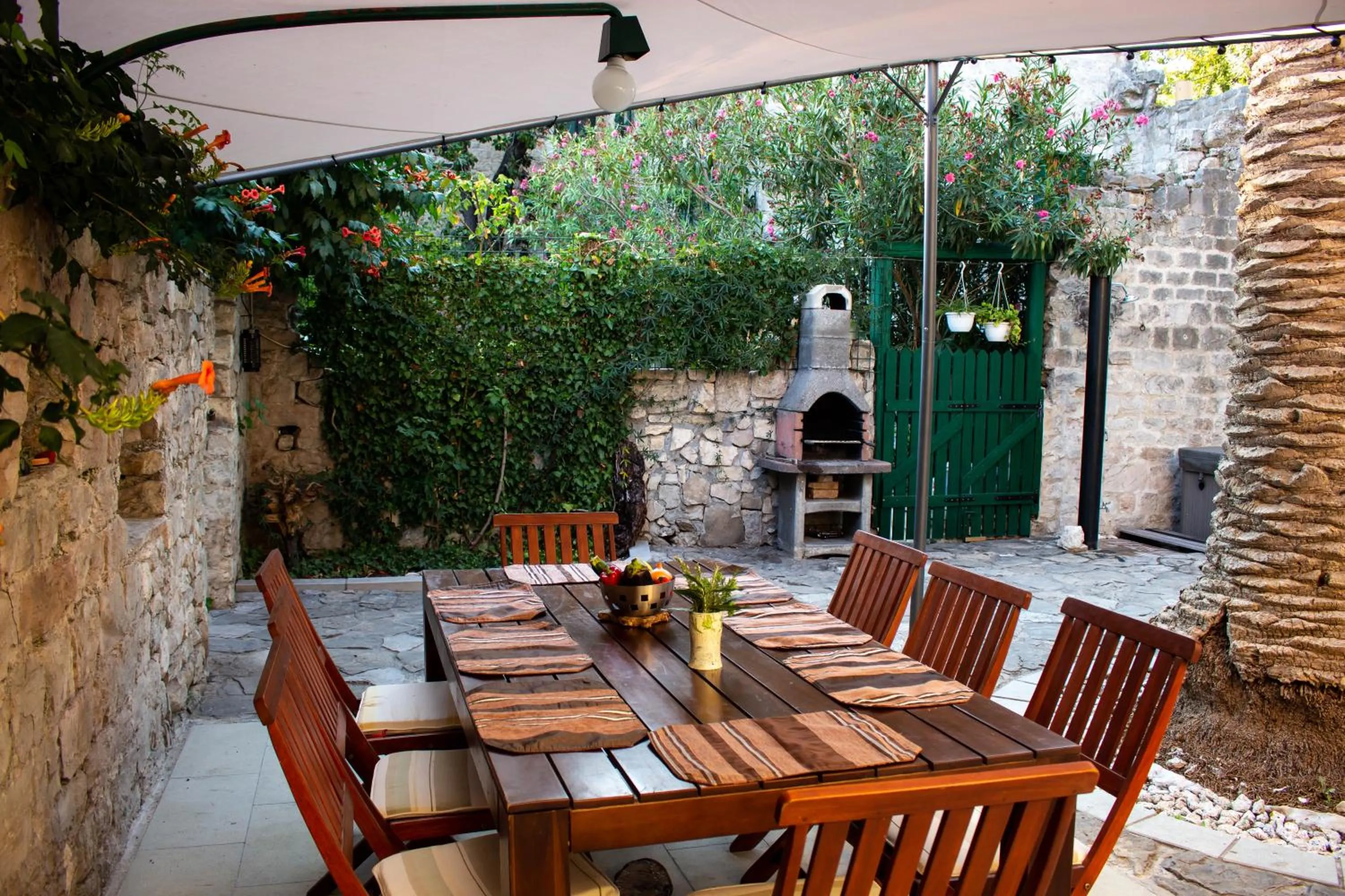 Patio in Villa Cindro House