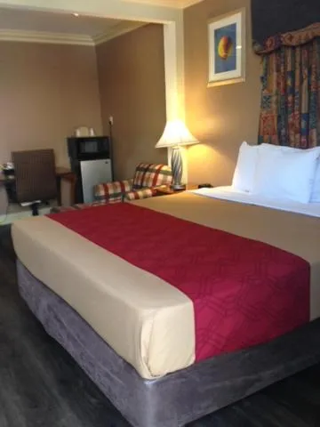 Pacifica Motel