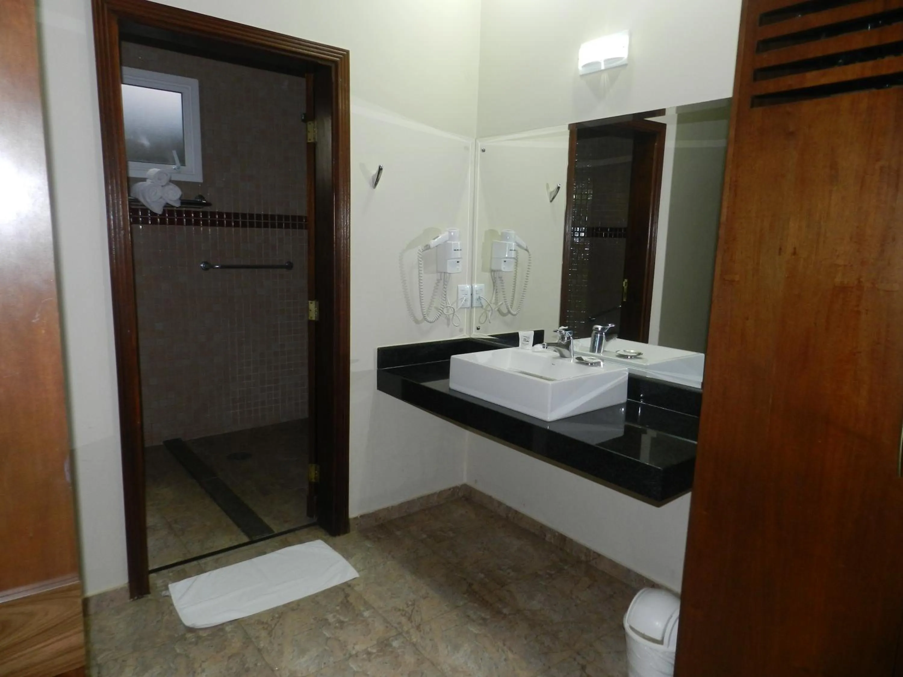 Standard Quadruple Room in Paradise Inn Hotel