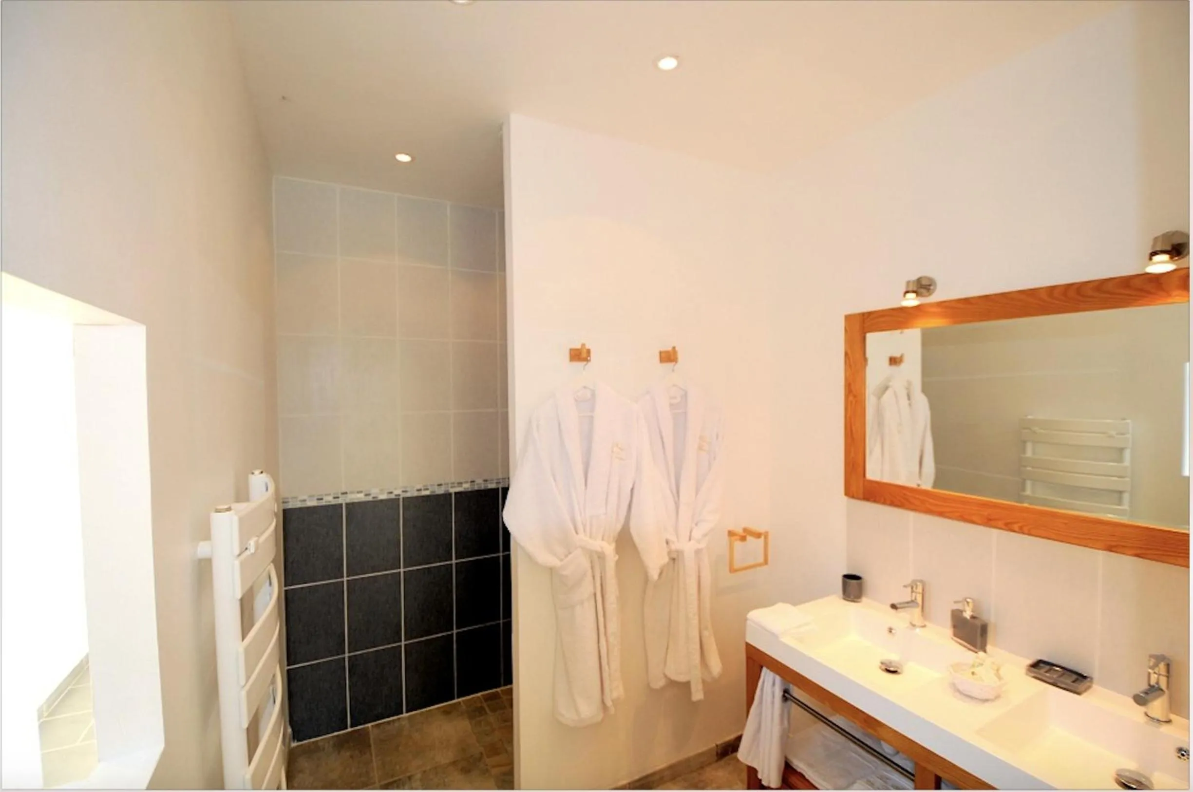 Bathroom in FERME DE L'EREAU