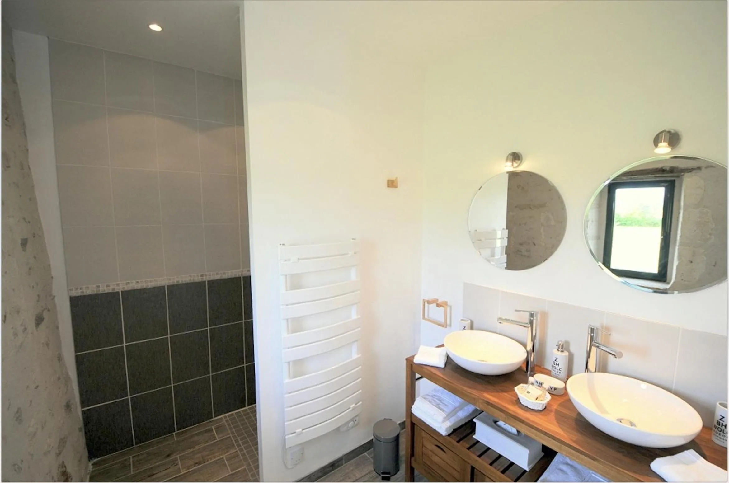 Bathroom in FERME DE L'EREAU