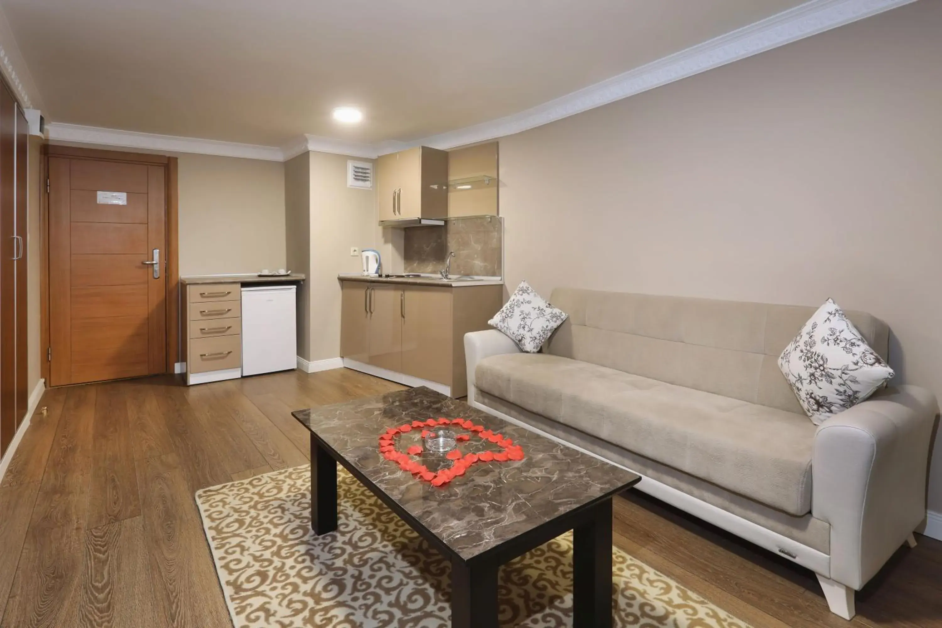 House Suite Room in Balturk Hotel Sakarya House Suite Room in Balturk Hotel Sakarya