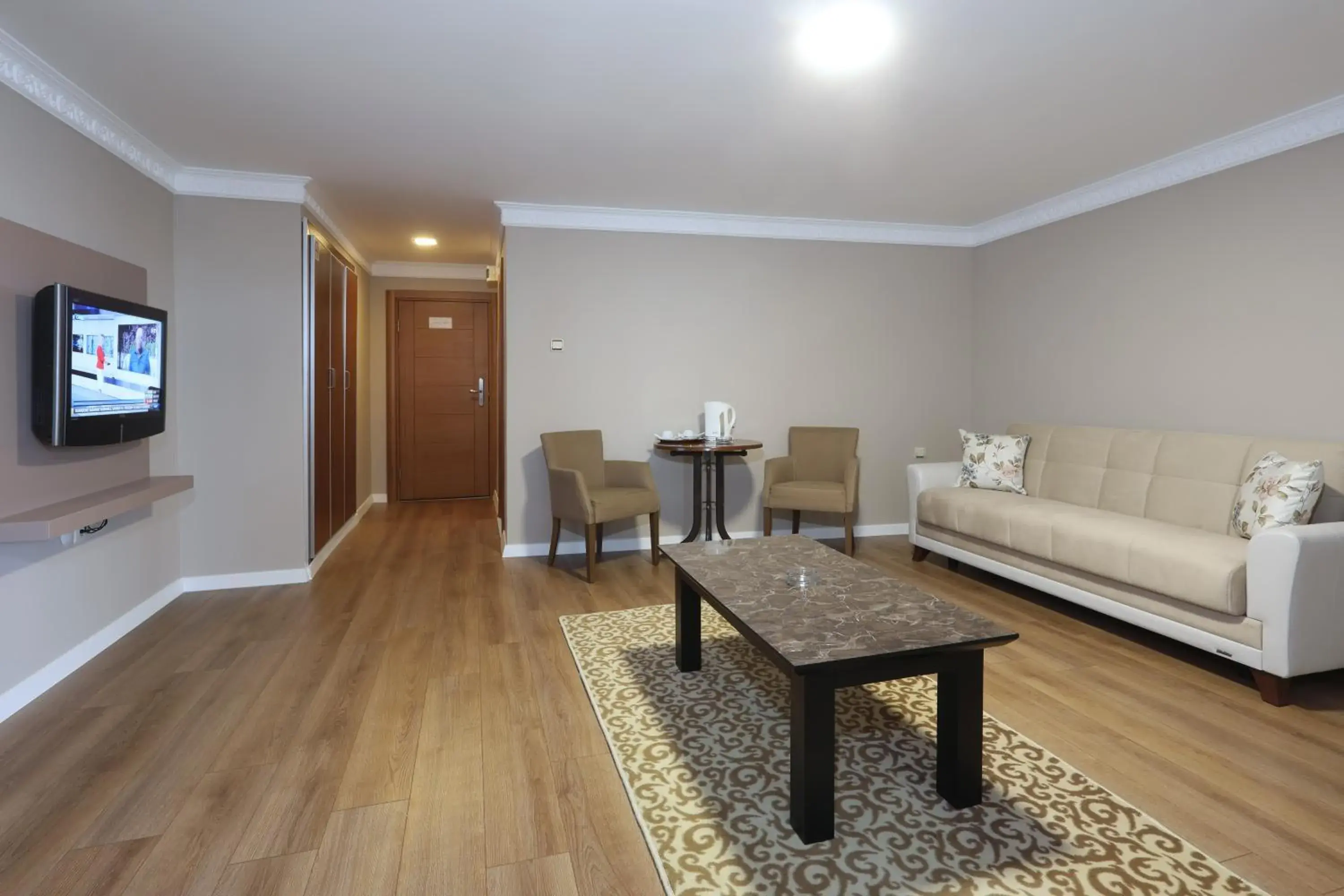 House Suite Room in Balturk Hotel Sakarya House Suite Room in Balturk Hotel Sakarya