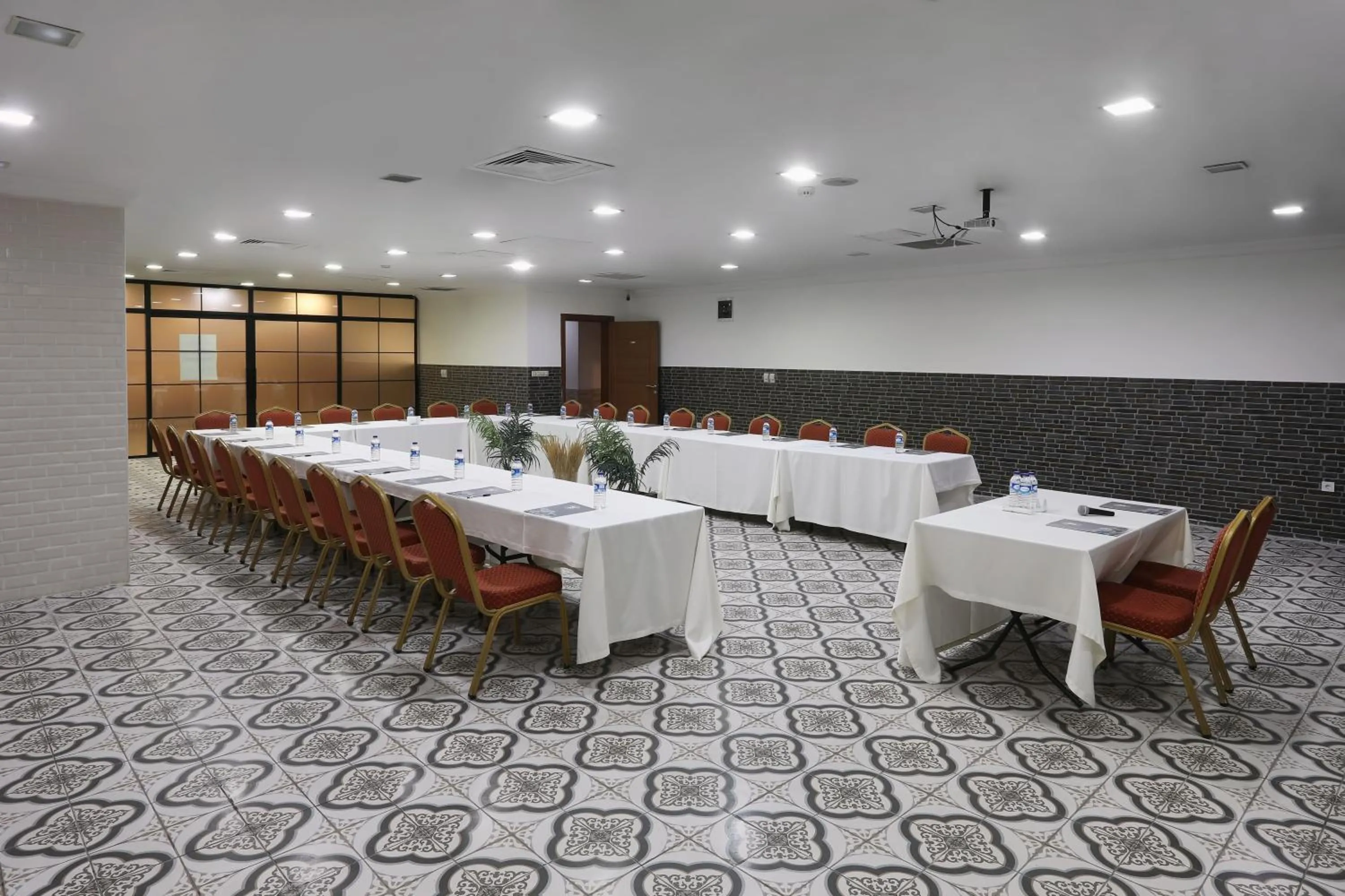 Business facilities in New Balturk Hotel Izmit