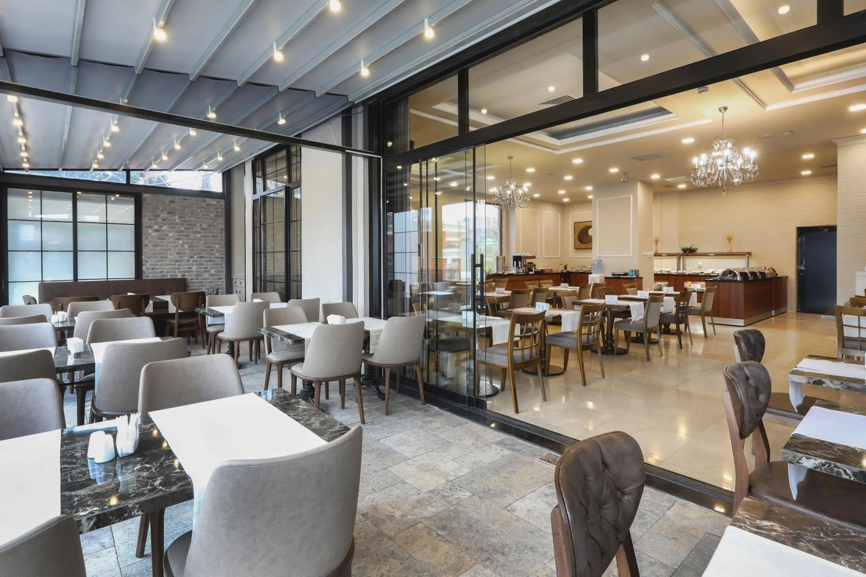 Restaurant/places to eat in New Balturk Hotel Izmit