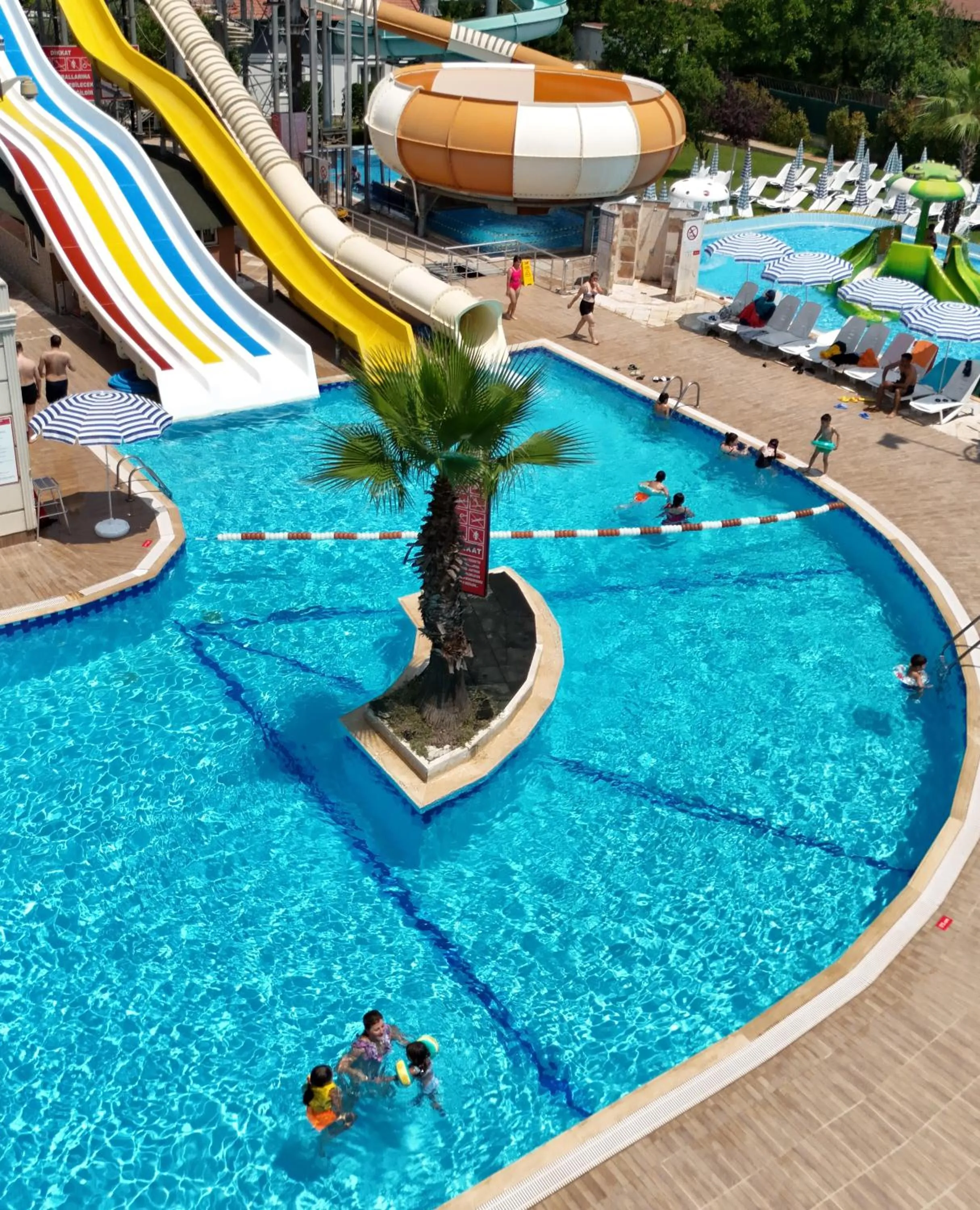 Swimming pool in Sapanca Aqua Wellness Spa Hotel