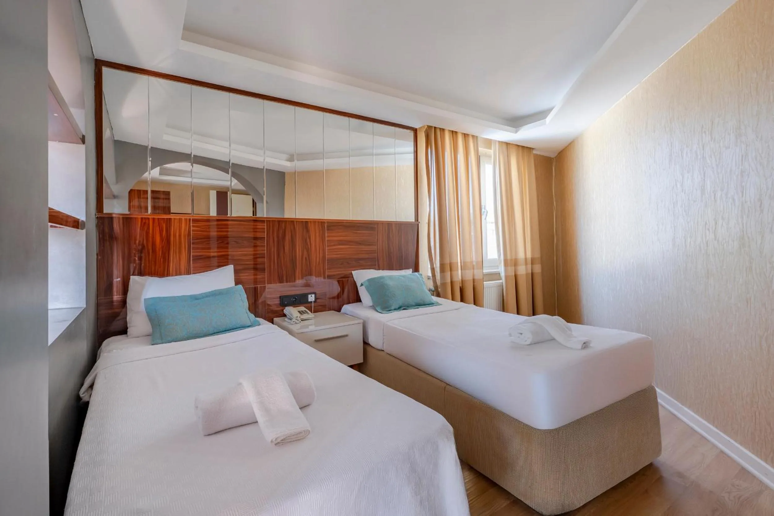 Photo of the whole room, Bed in Sapanca Aqua Wellness Spa Hotel