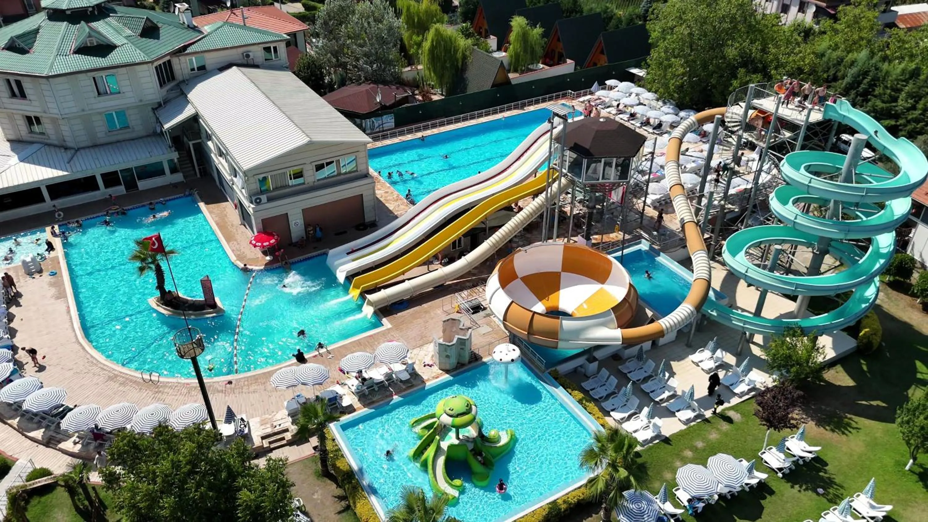 Swimming pool in Sapanca Aqua Wellness Spa Hotel